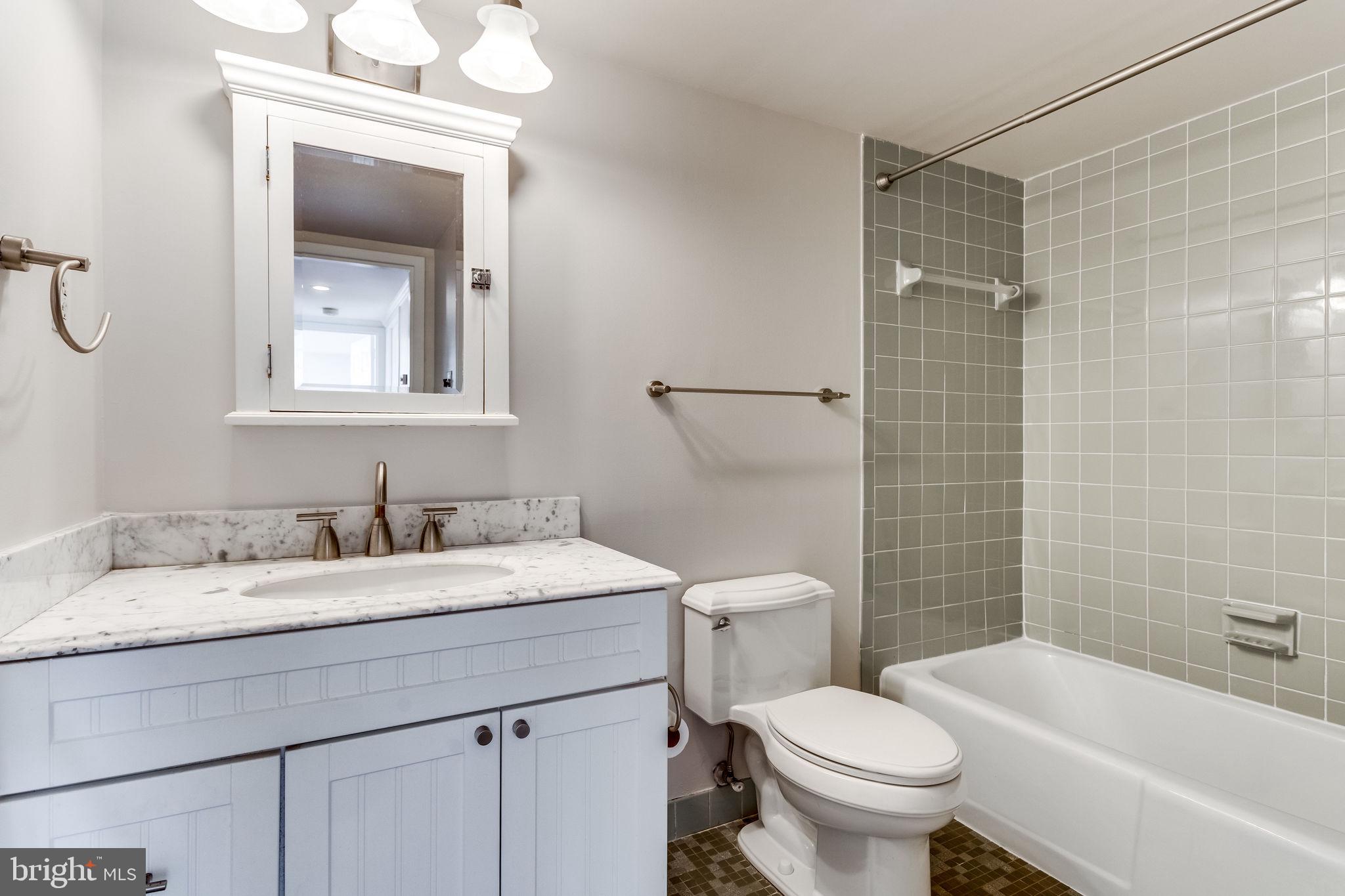 TOWER VILLAS - Residential