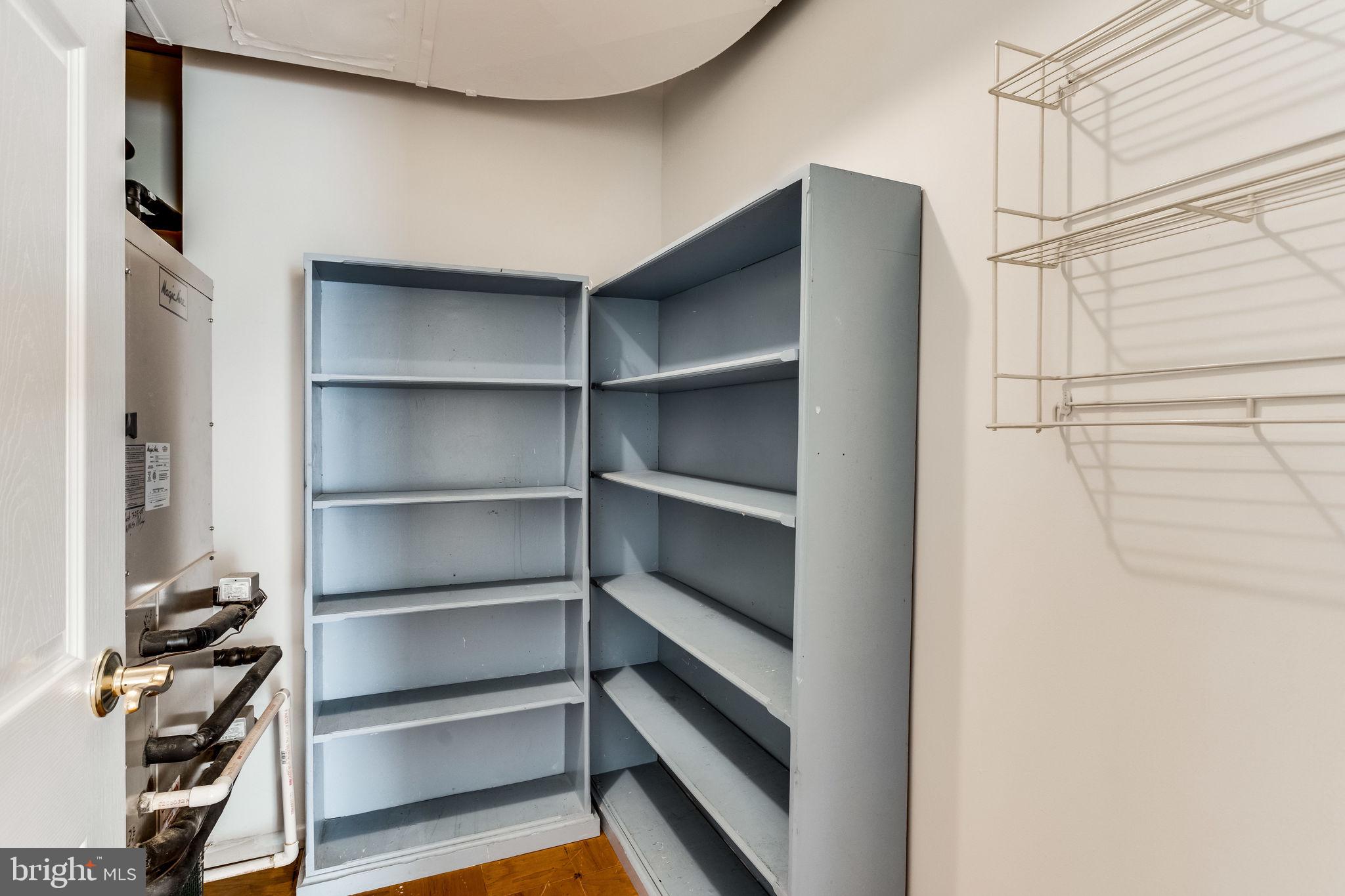 TOWER VILLAS - Residential