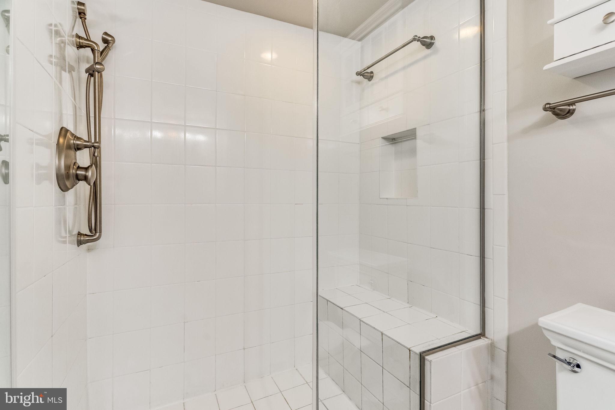 TOWER VILLAS - Residential