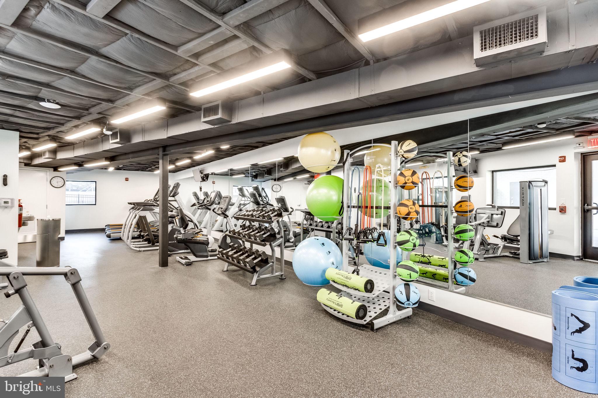 TOWER VILLAS - Residential