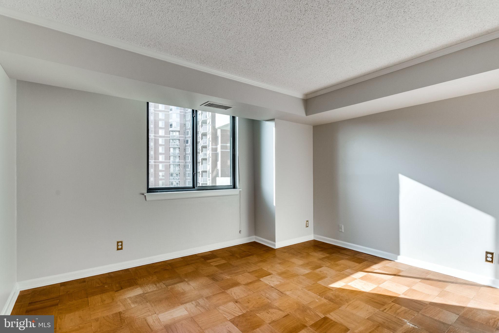 TOWER VILLAS - Residential