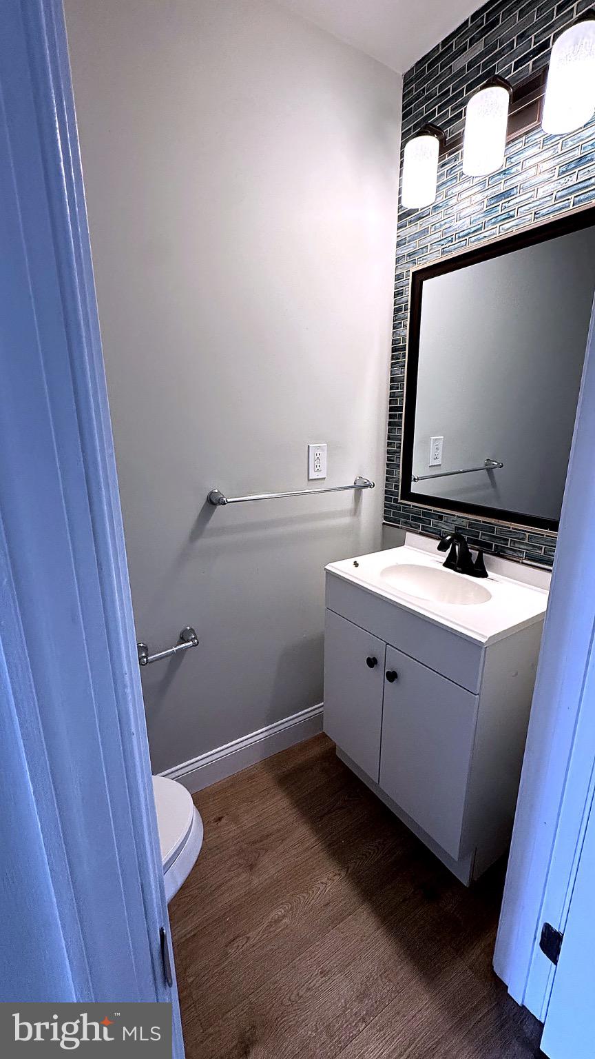 TANYARD SPRINGS - Residential Lease