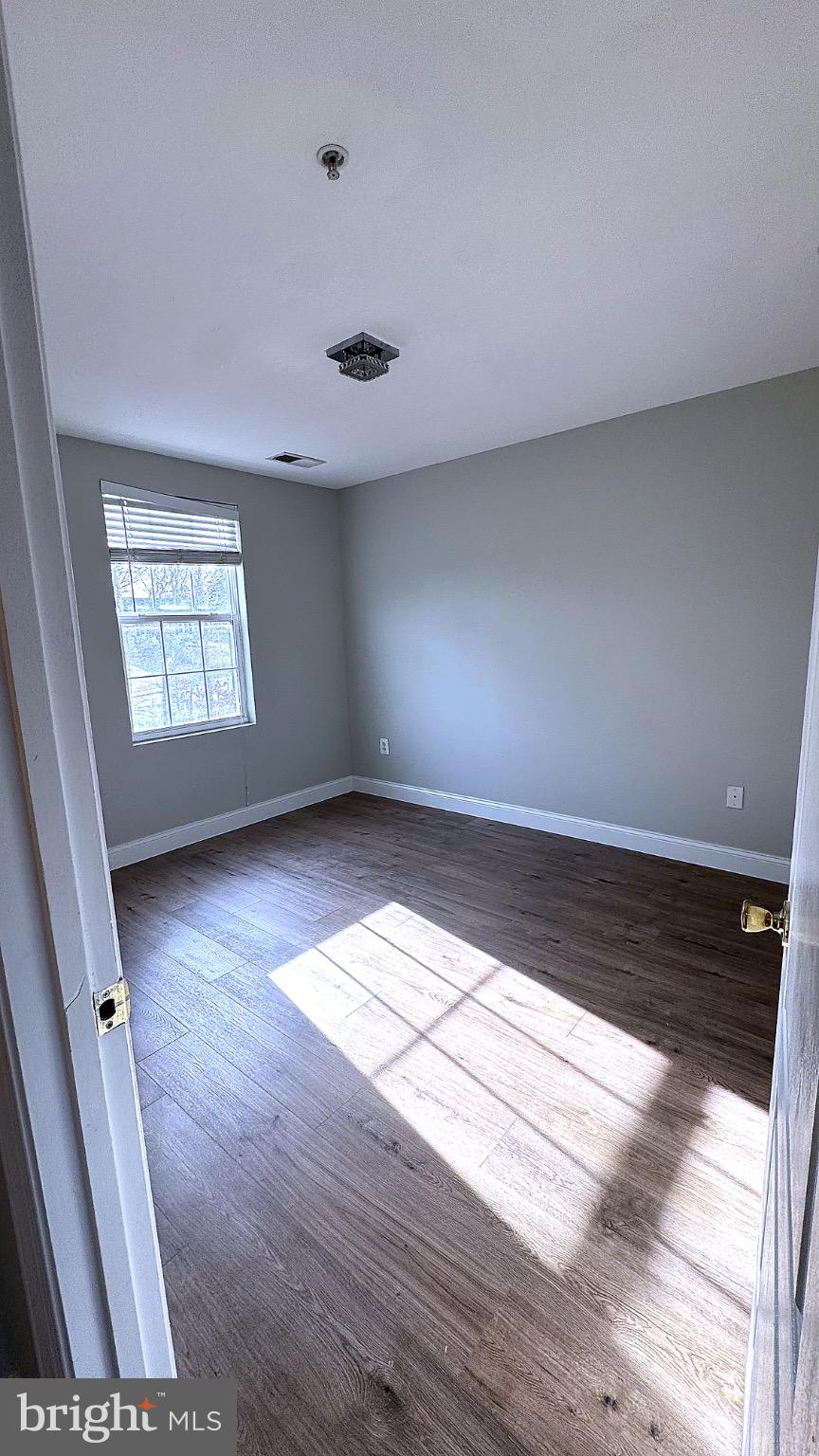 TANYARD SPRINGS - Residential Lease