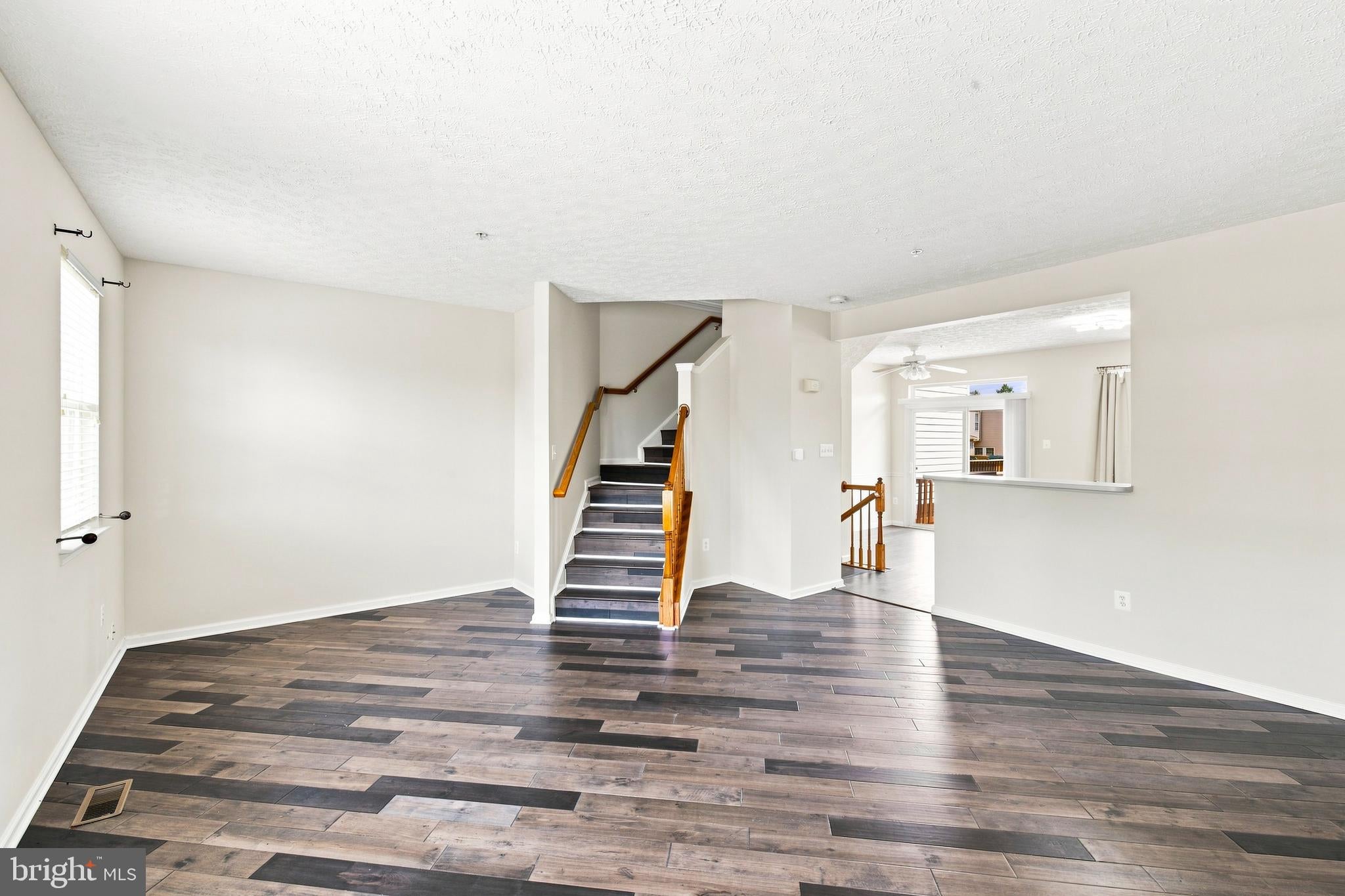 9739 HARVESTER CIRCLE 9739