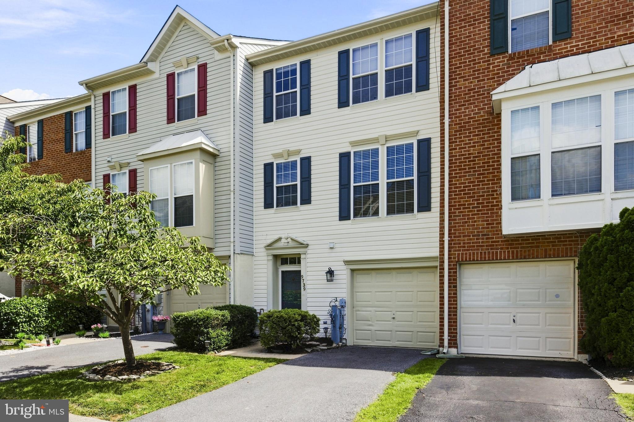9739 HARVESTER CIRCLE 9739