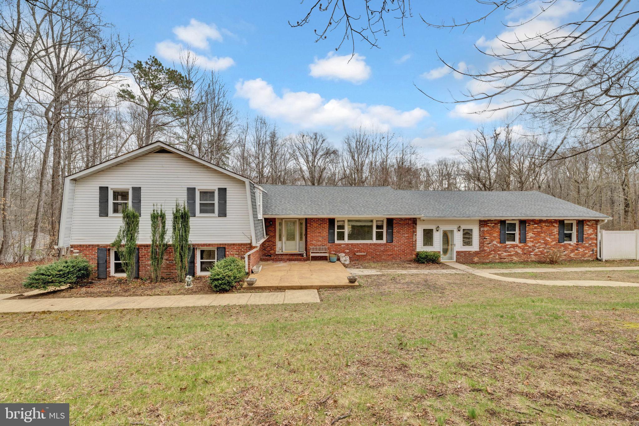 30052 HICKORY DRIVE