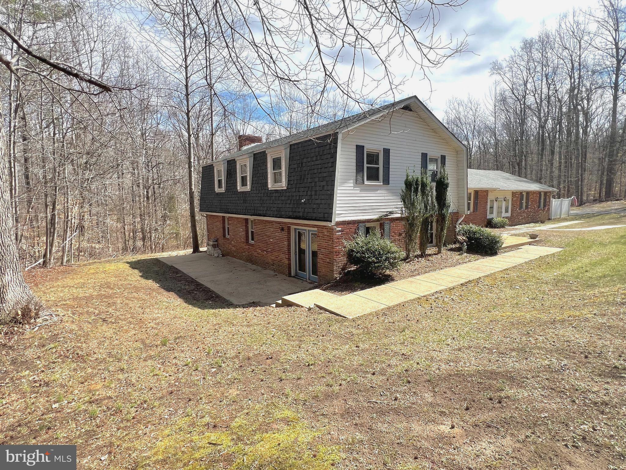 30052 HICKORY DRIVE