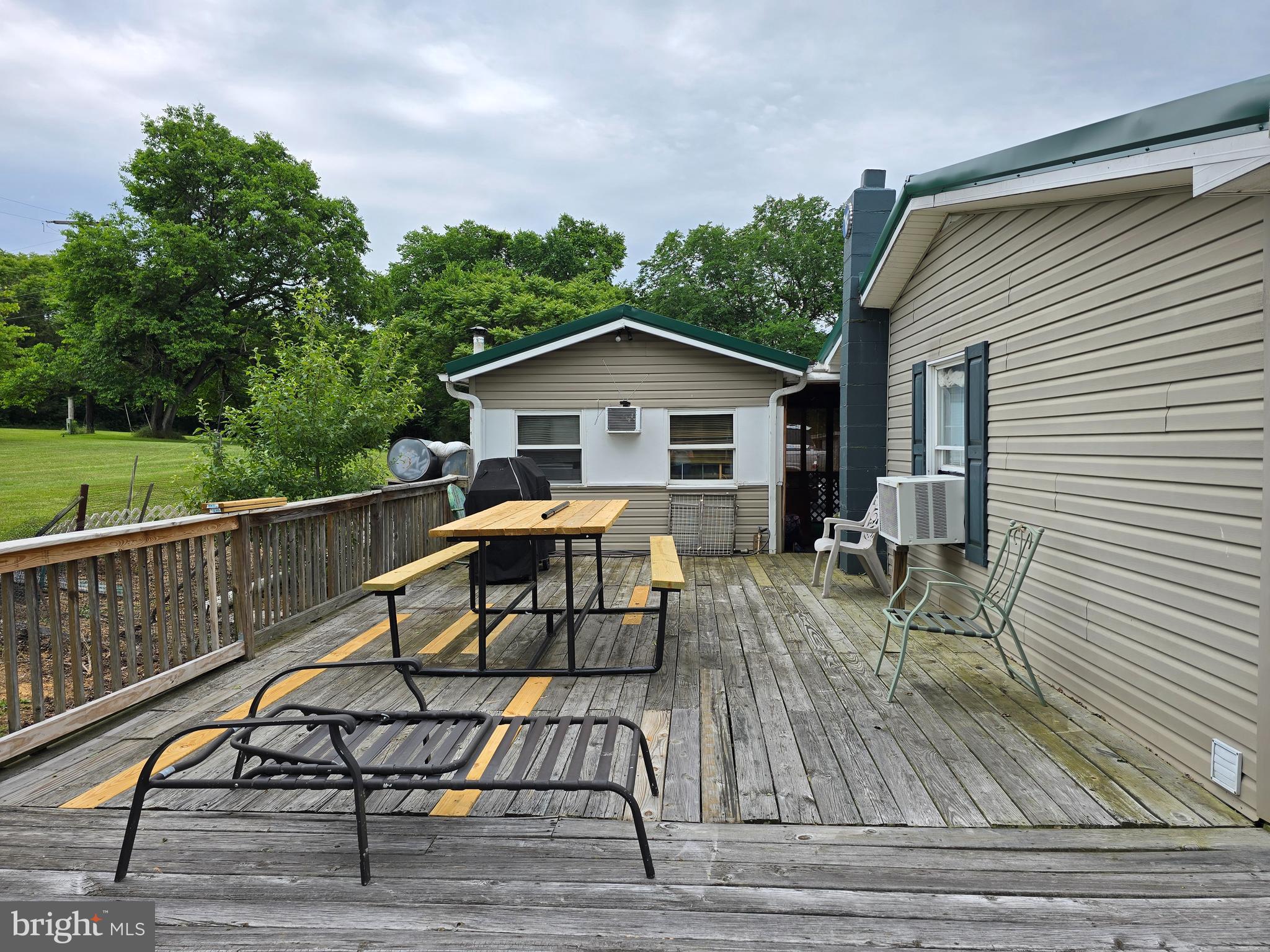 APPLE ORCHARD ACRES - Residential