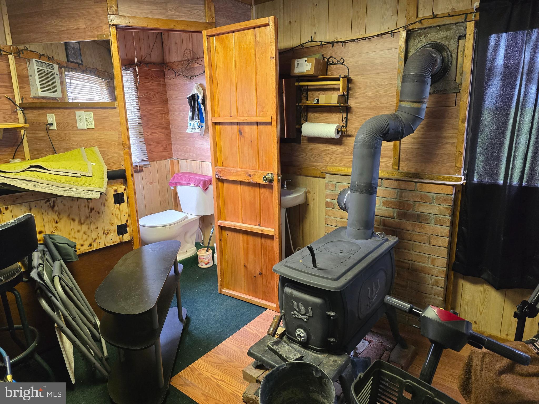 APPLE ORCHARD ACRES - Residential