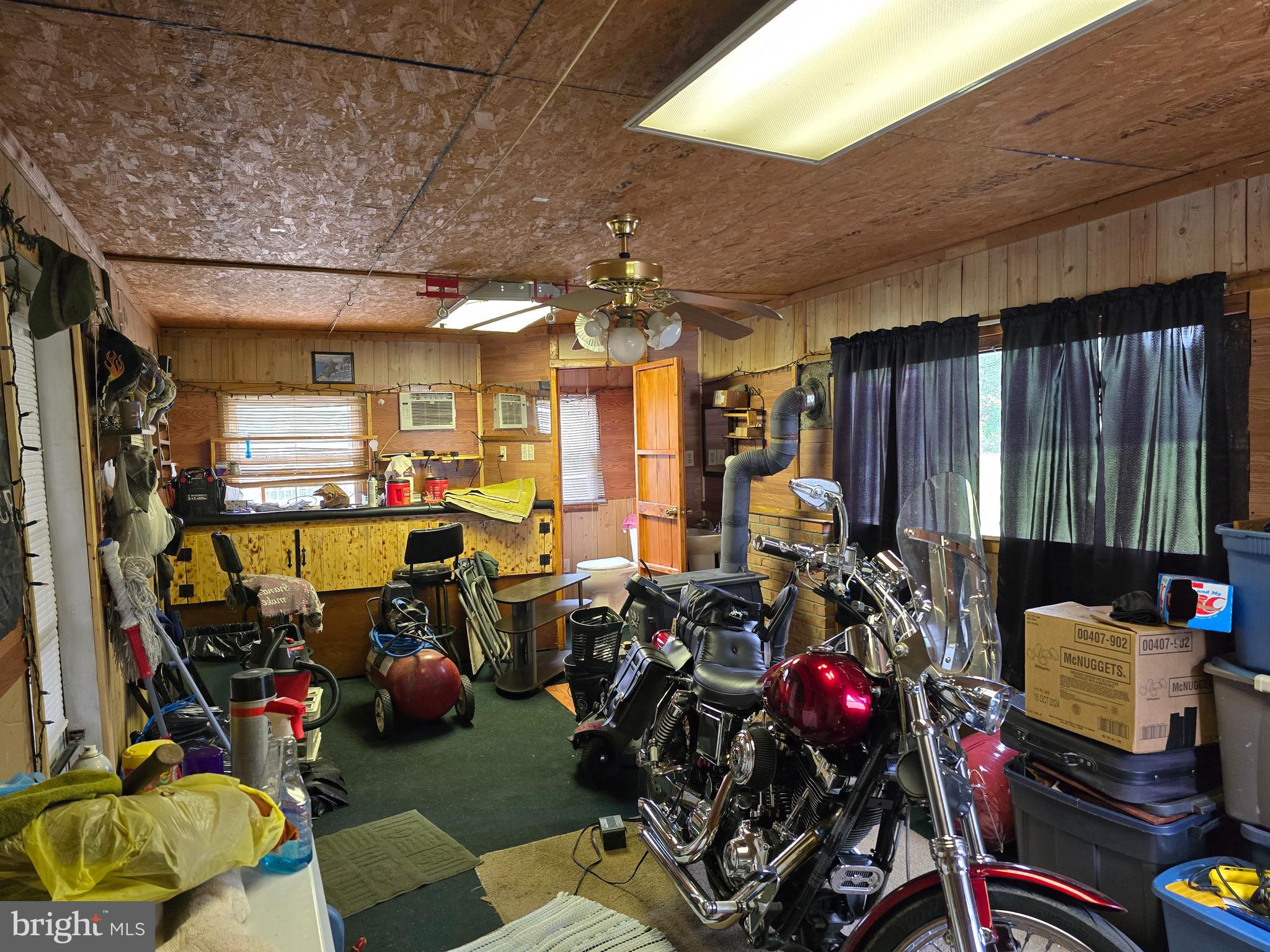 APPLE ORCHARD ACRES - Residential