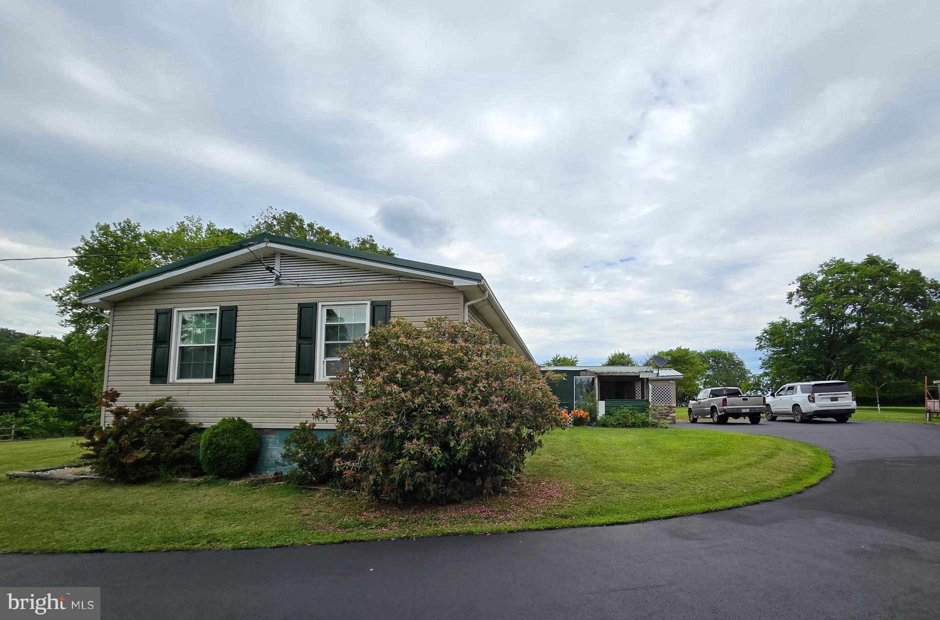 APPLE ORCHARD ACRES - Residential