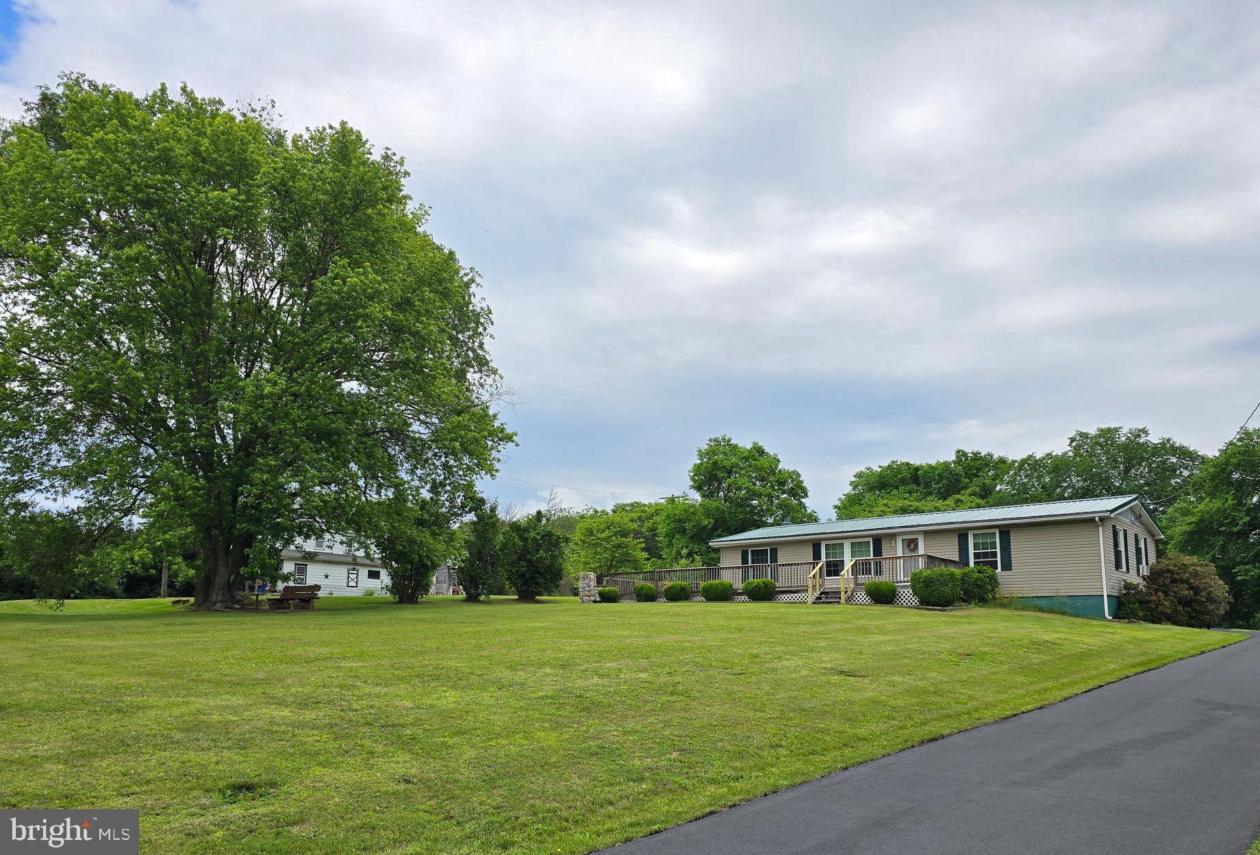 APPLE ORCHARD ACRES - Residential