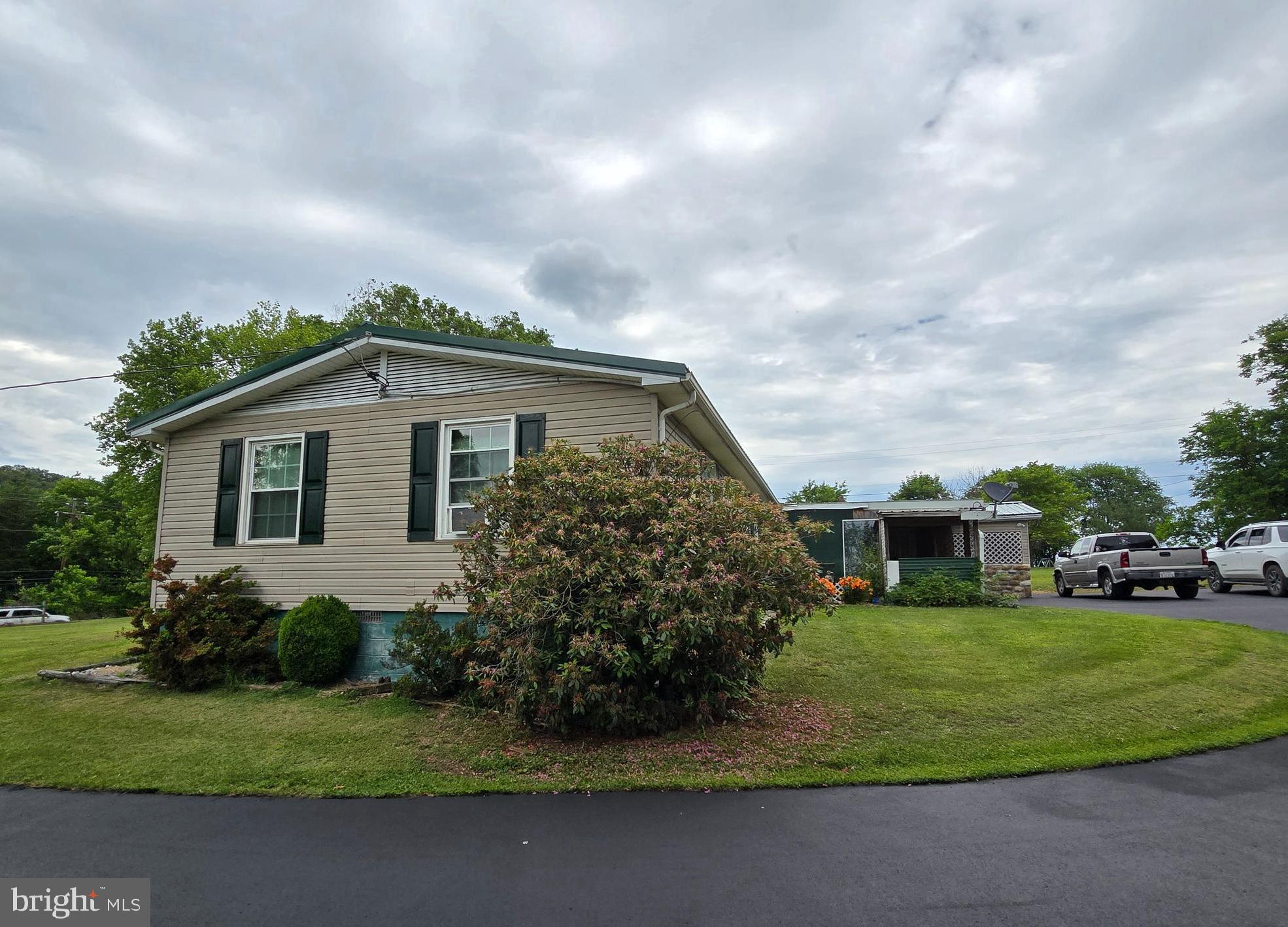 APPLE ORCHARD ACRES - Residential