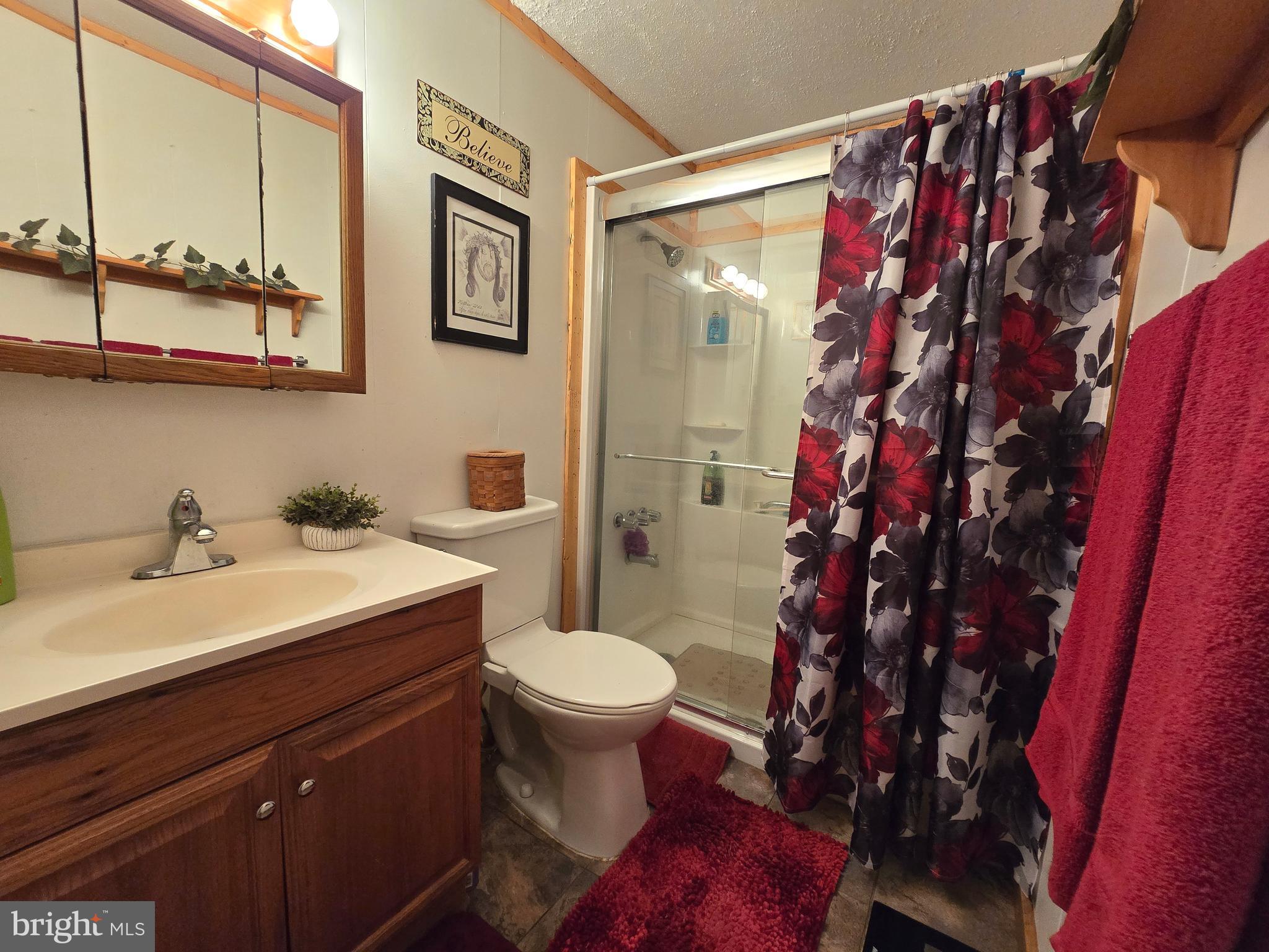 APPLE ORCHARD ACRES - Residential