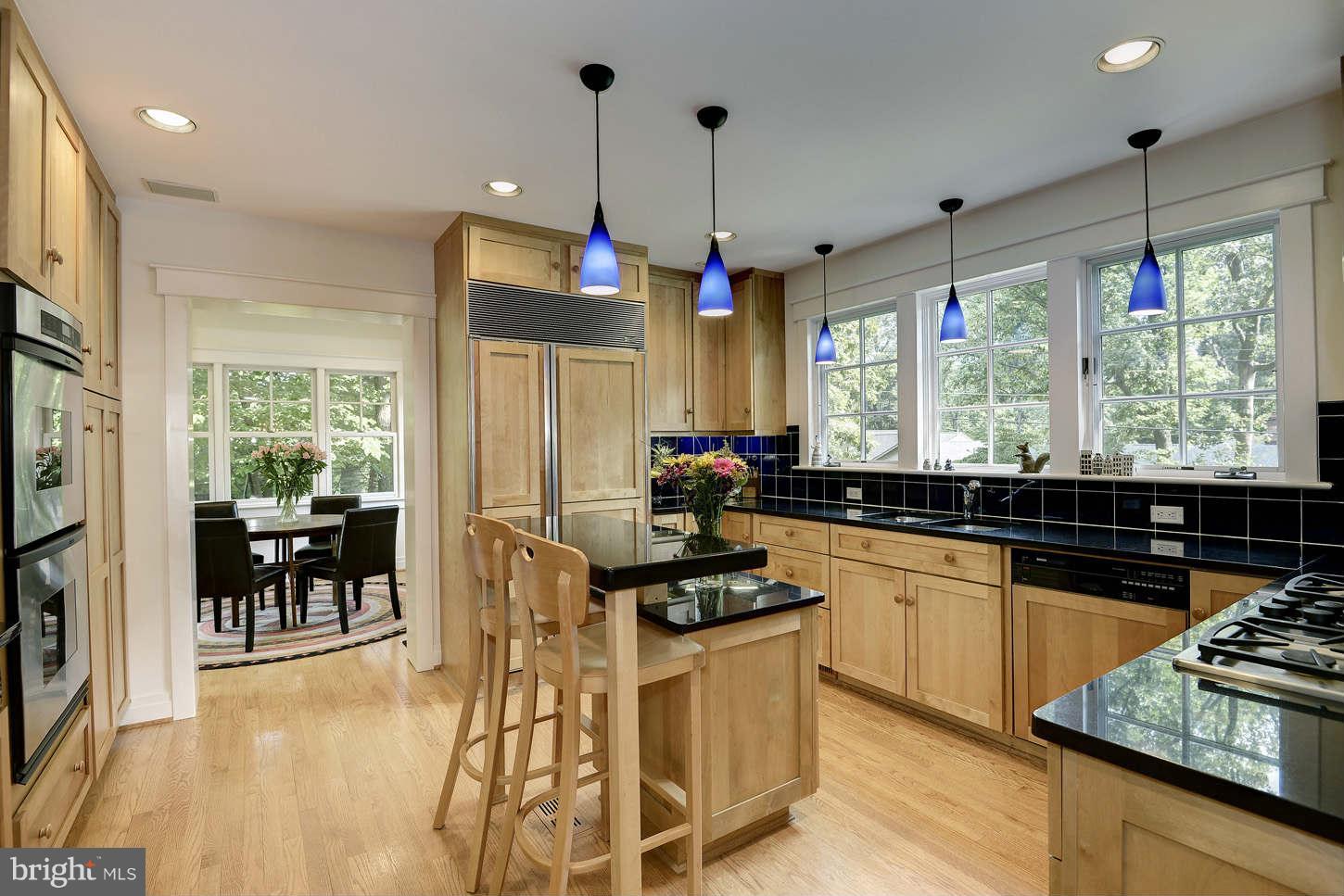 WOODLAND ACRES - Residential