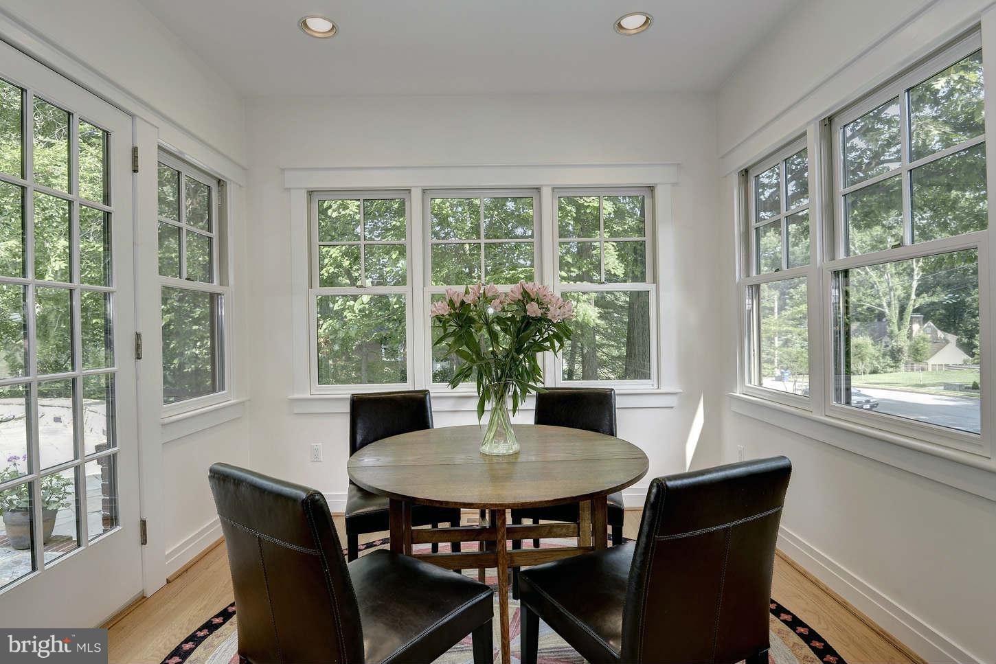 WOODLAND ACRES - Residential