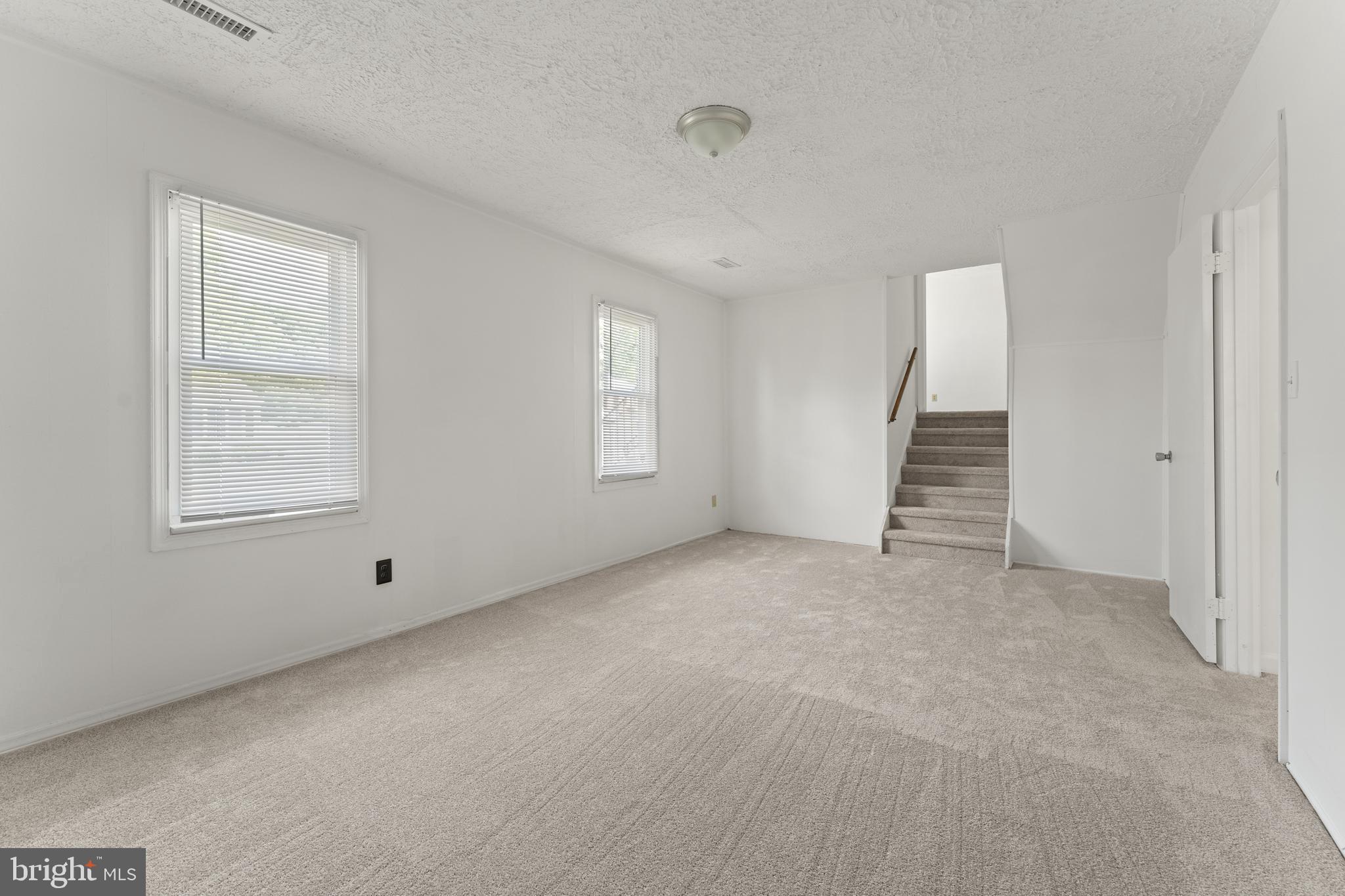 FULTON MANOR - Residential