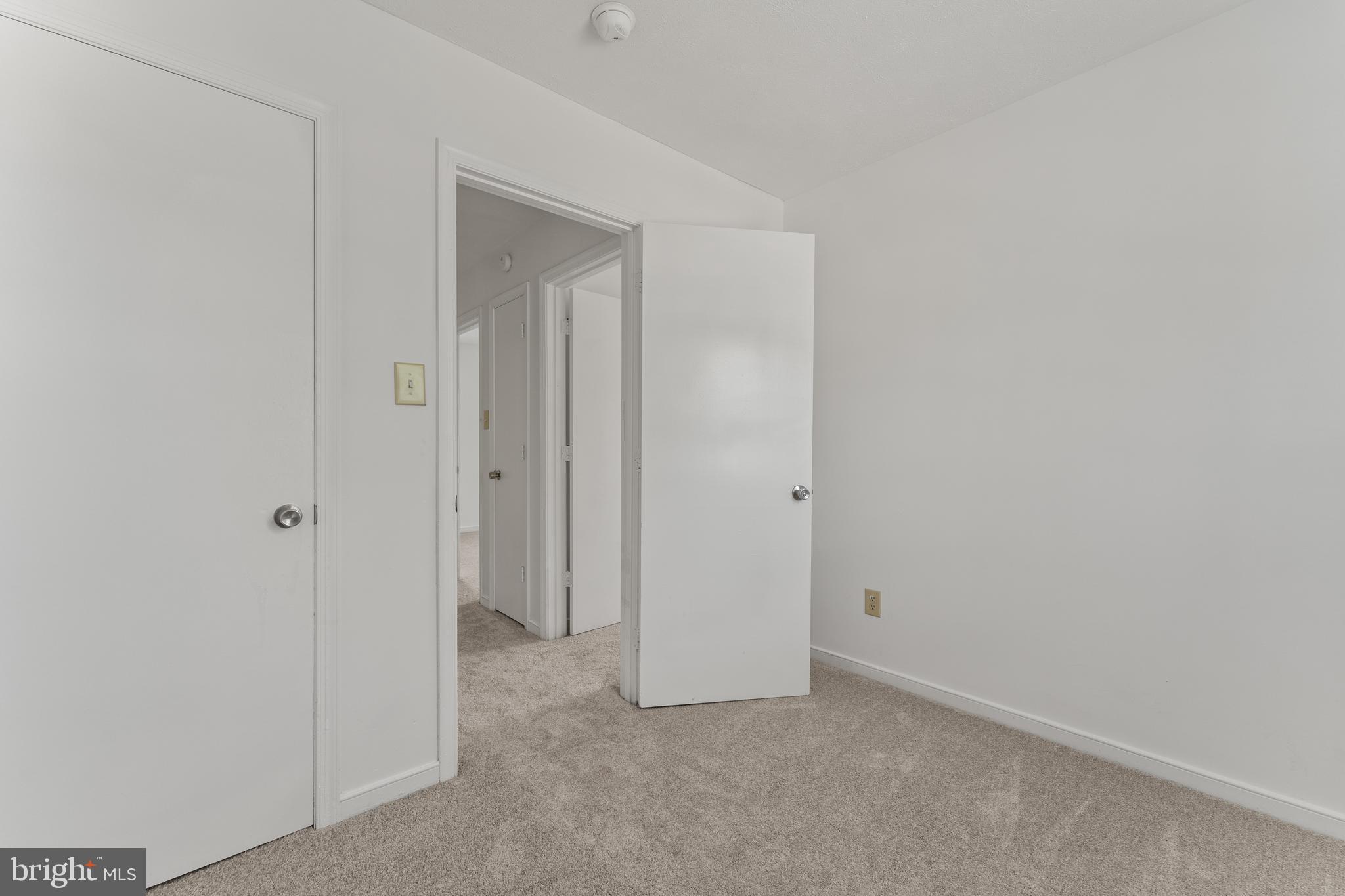 FULTON MANOR - Residential