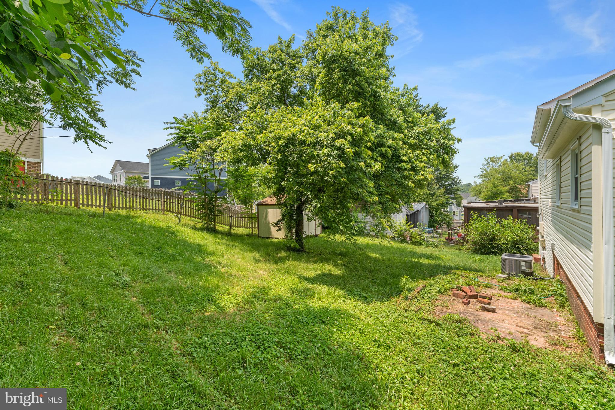 FULTON MANOR - Residential