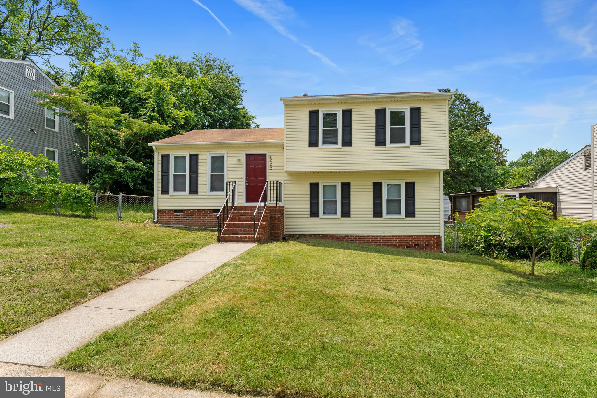 FULTON MANOR - Residential