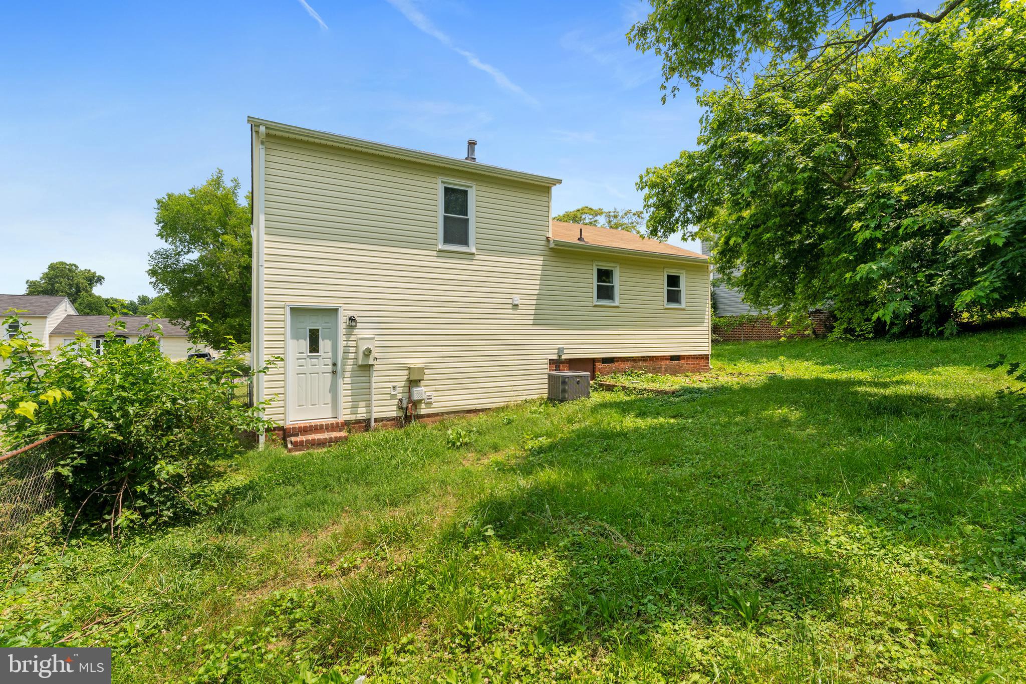 FULTON MANOR - Residential