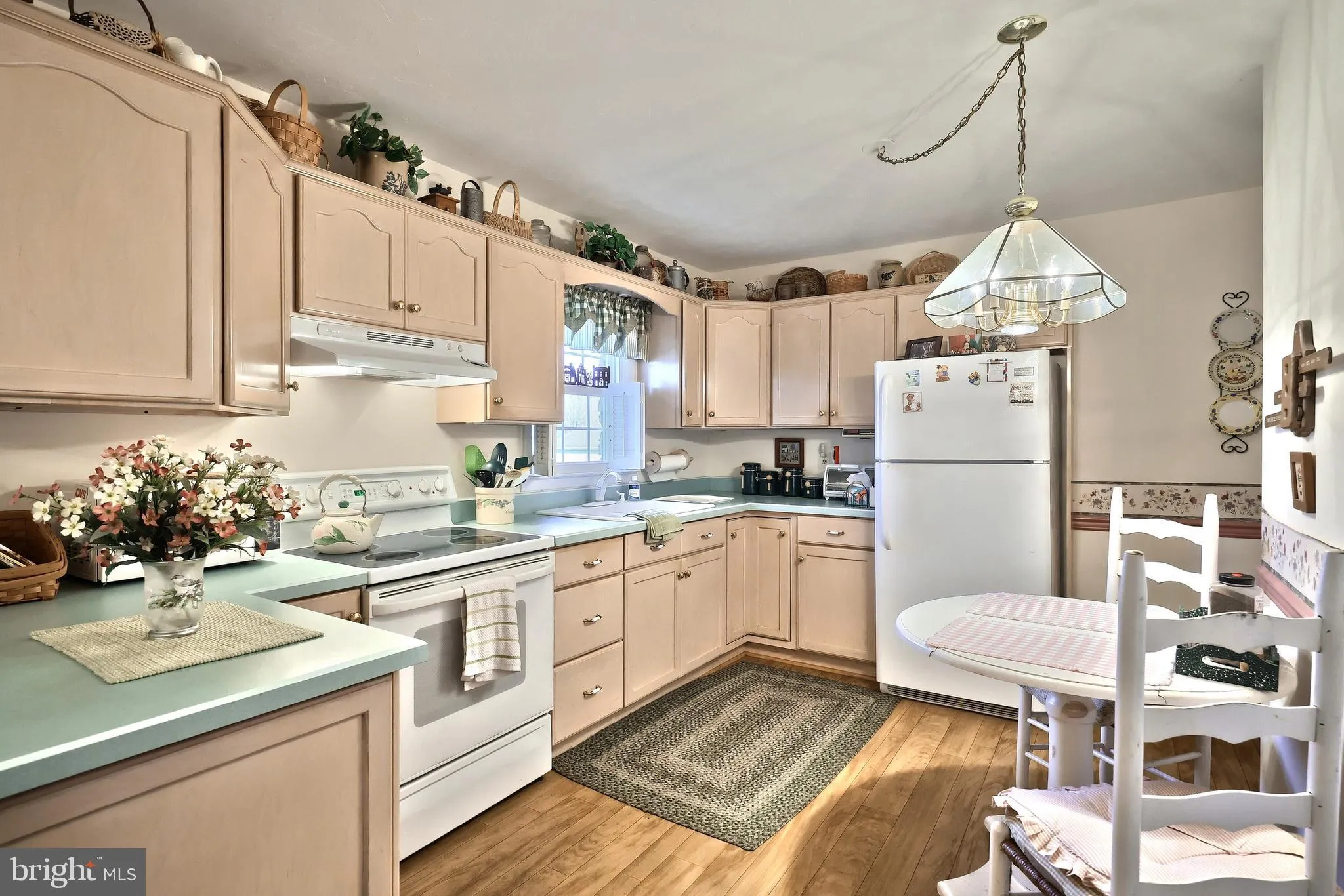 Hanover, Pennsylvania 17331, United States, 3 Bedrooms Bedrooms, ,1 BathroomBathrooms,Residential,Pending,239412