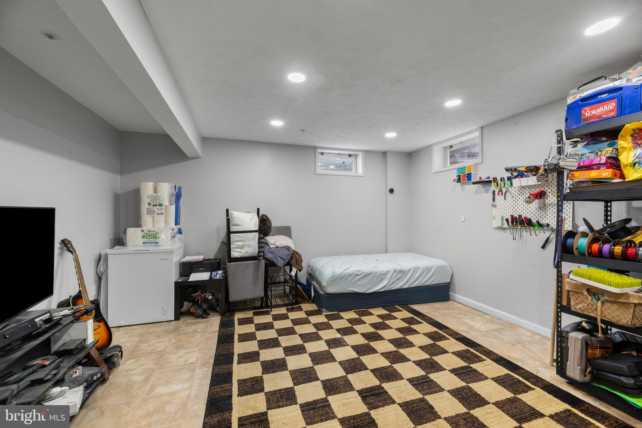 SHIPLEY MEADOWS - Residential