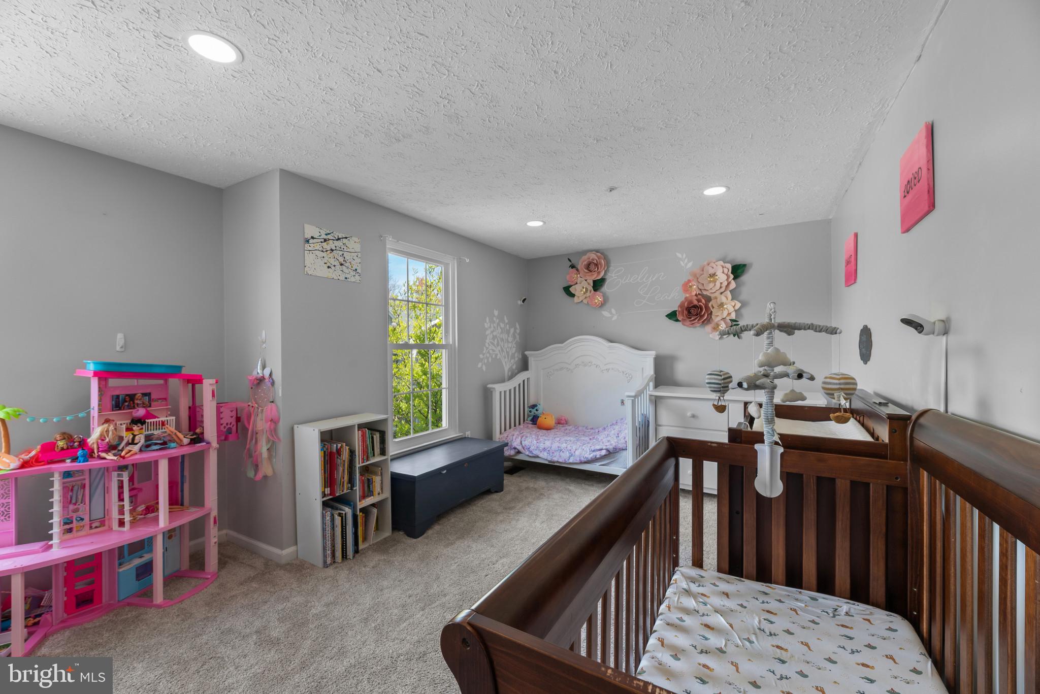 SHIPLEY MEADOWS - Residential