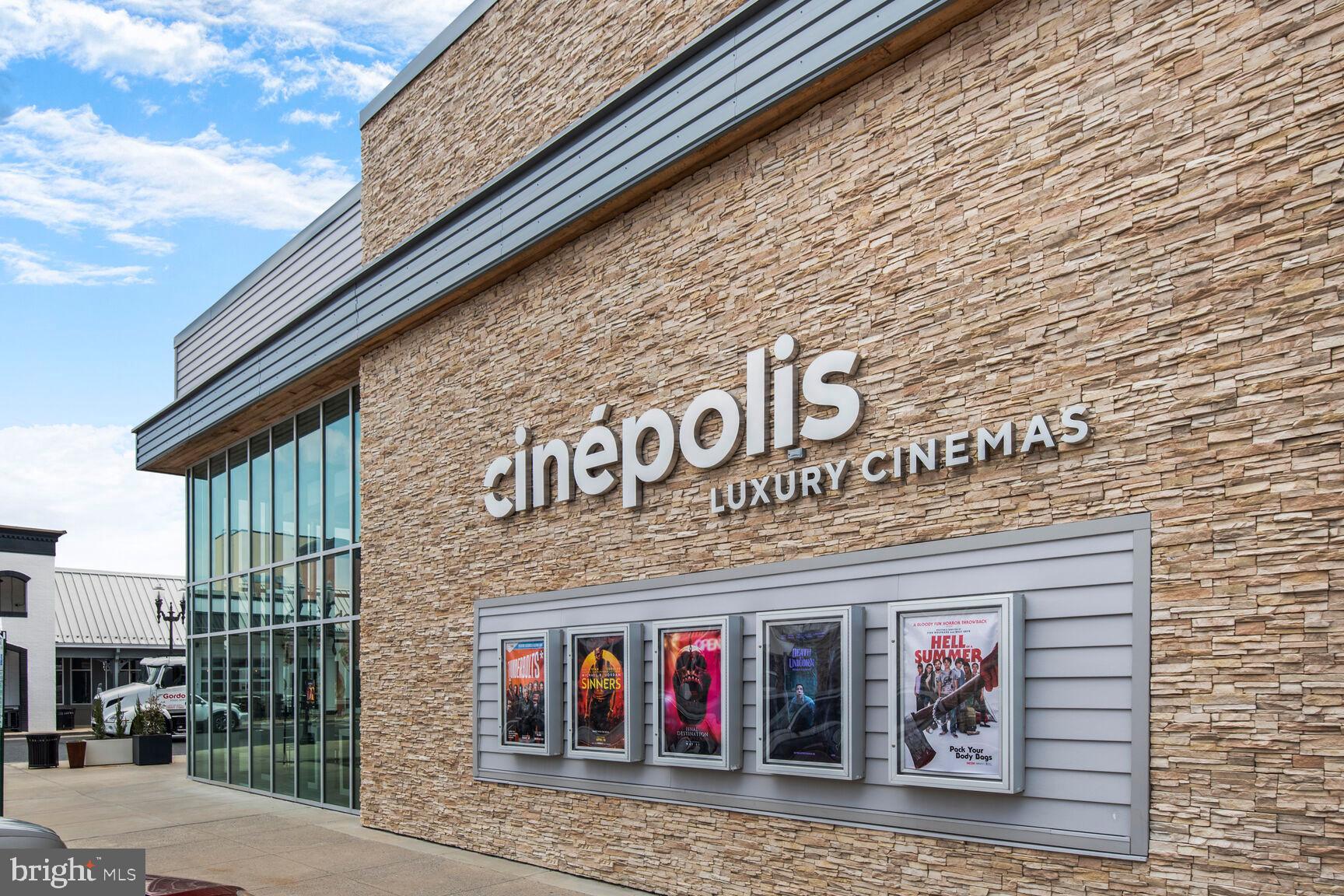 LAKELANDS - Residential