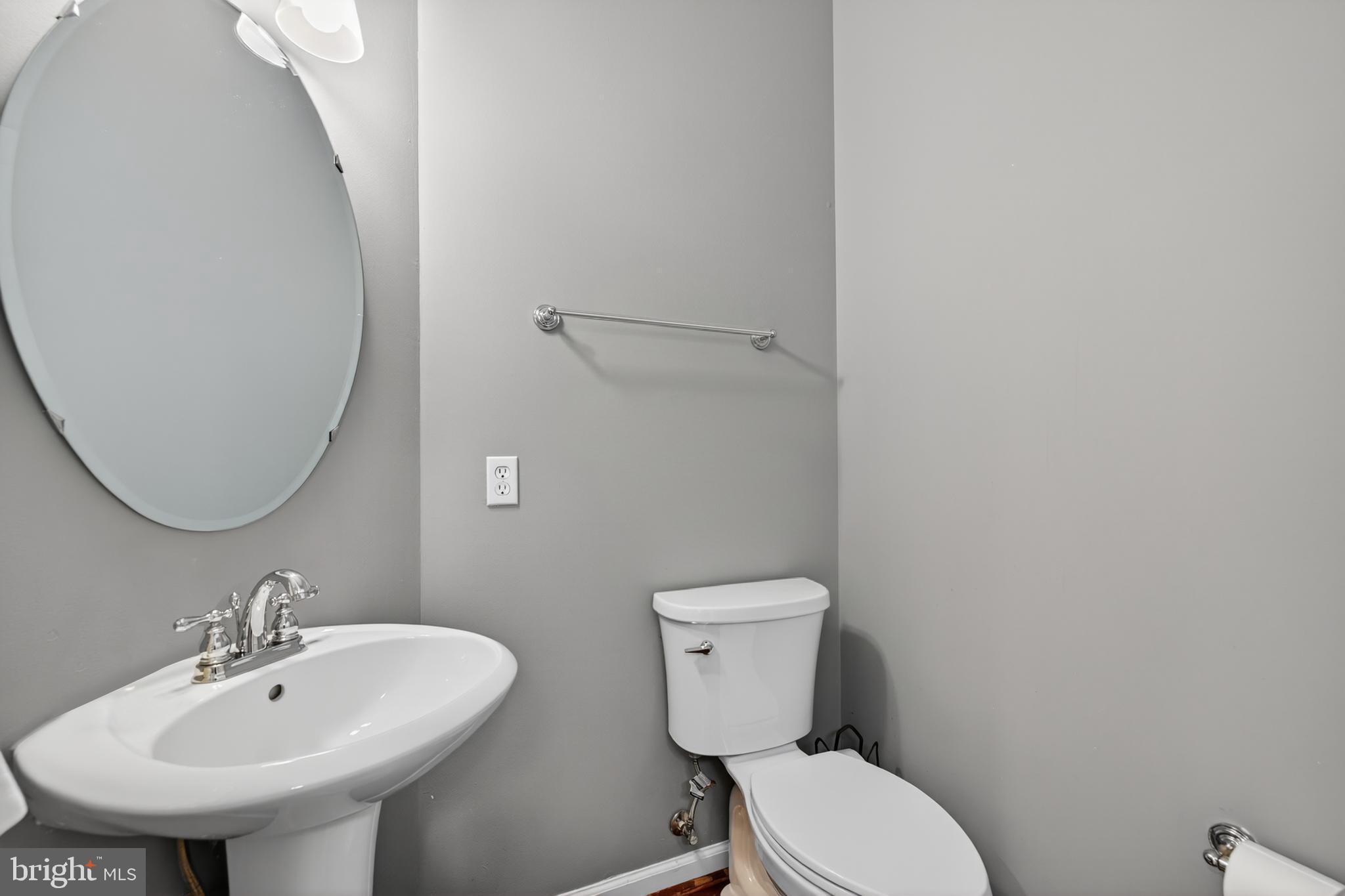 LAKELANDS - Residential