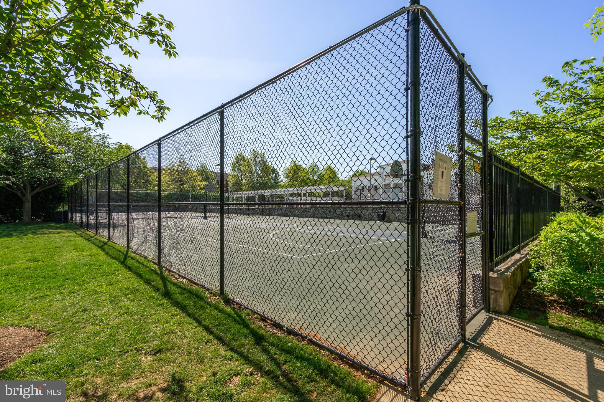 LAKELANDS - Residential