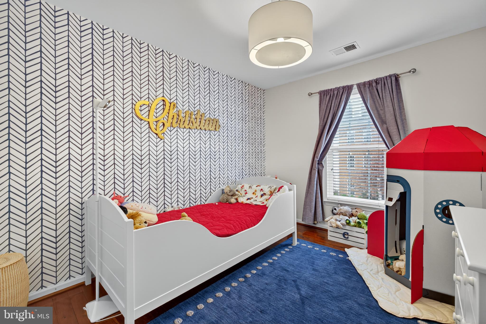 LAKELANDS - Residential