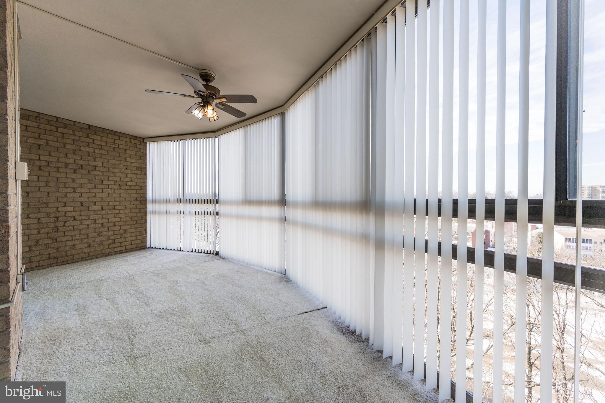 LEISURE WORLD - Residential