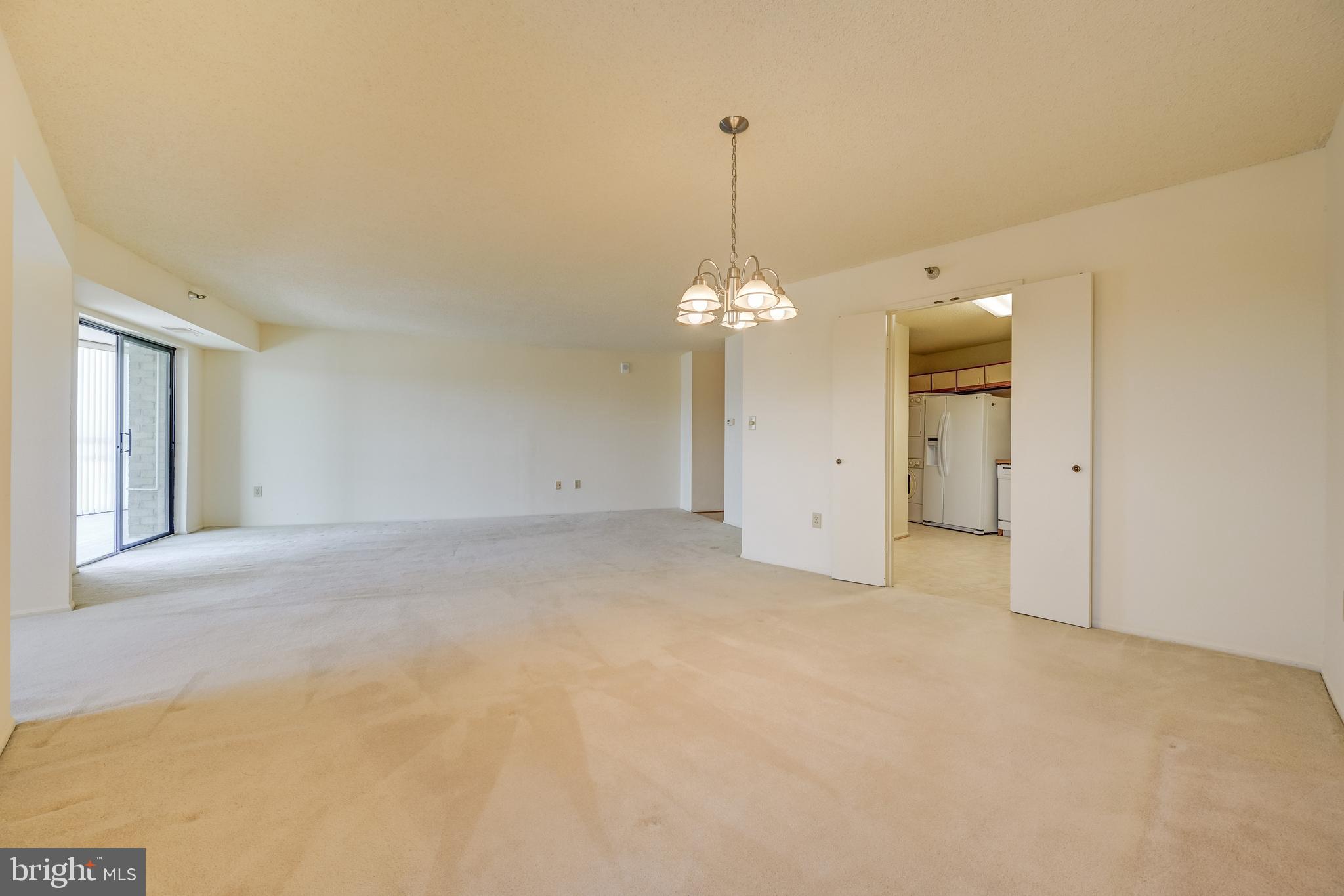 LEISURE WORLD - Residential