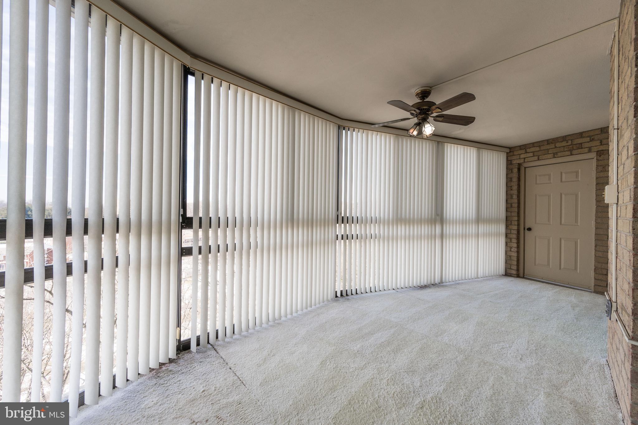 LEISURE WORLD - Residential