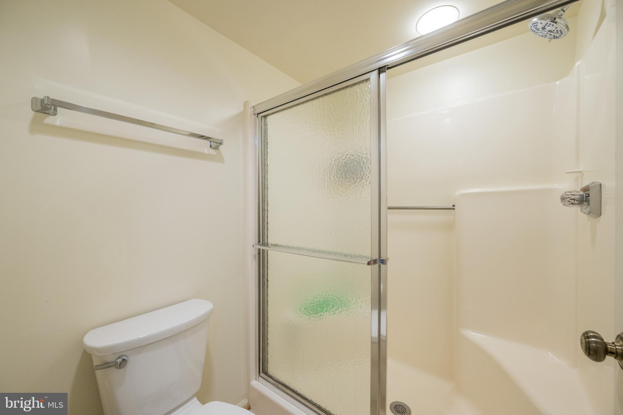 LEISURE WORLD - Residential