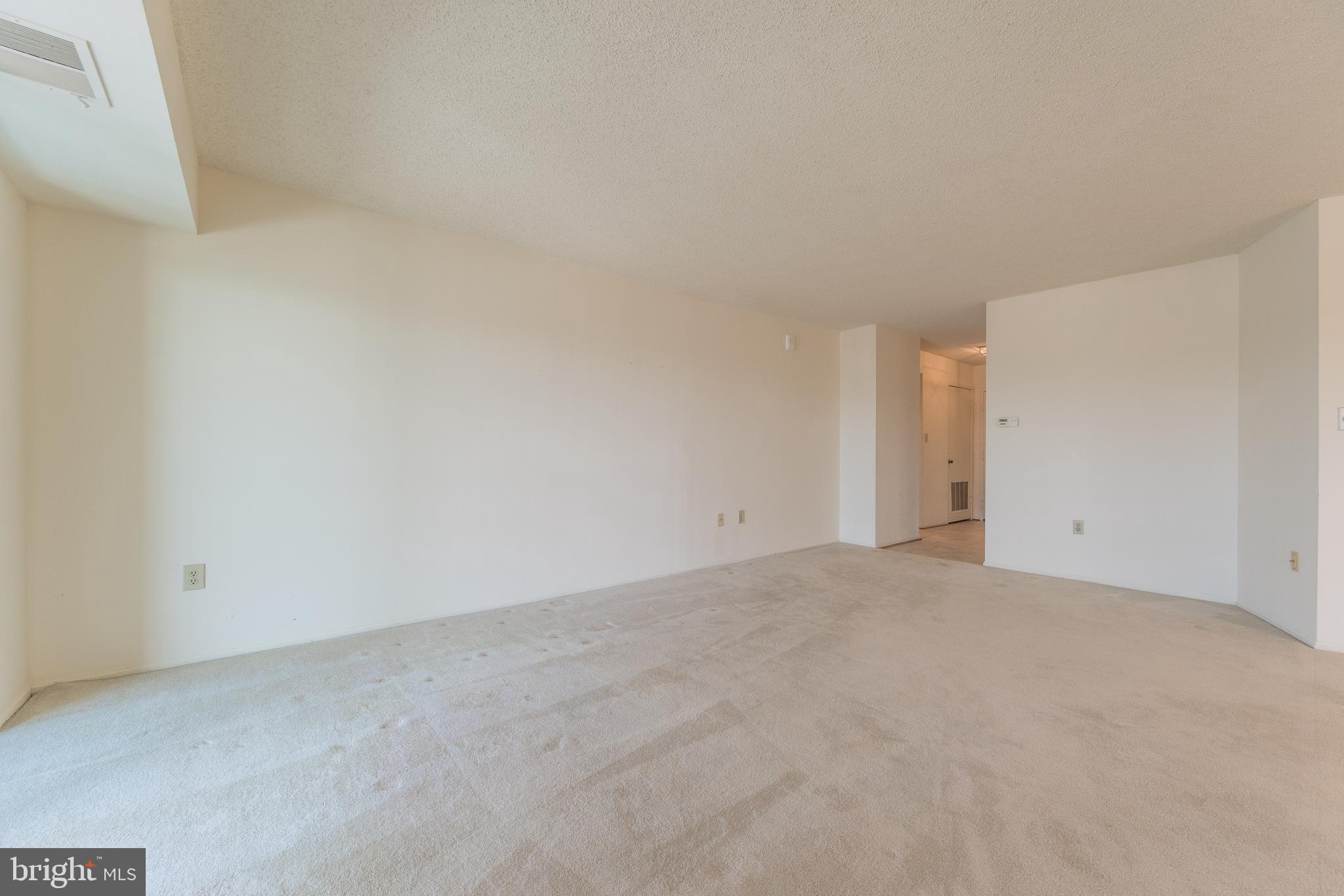 LEISURE WORLD - Residential