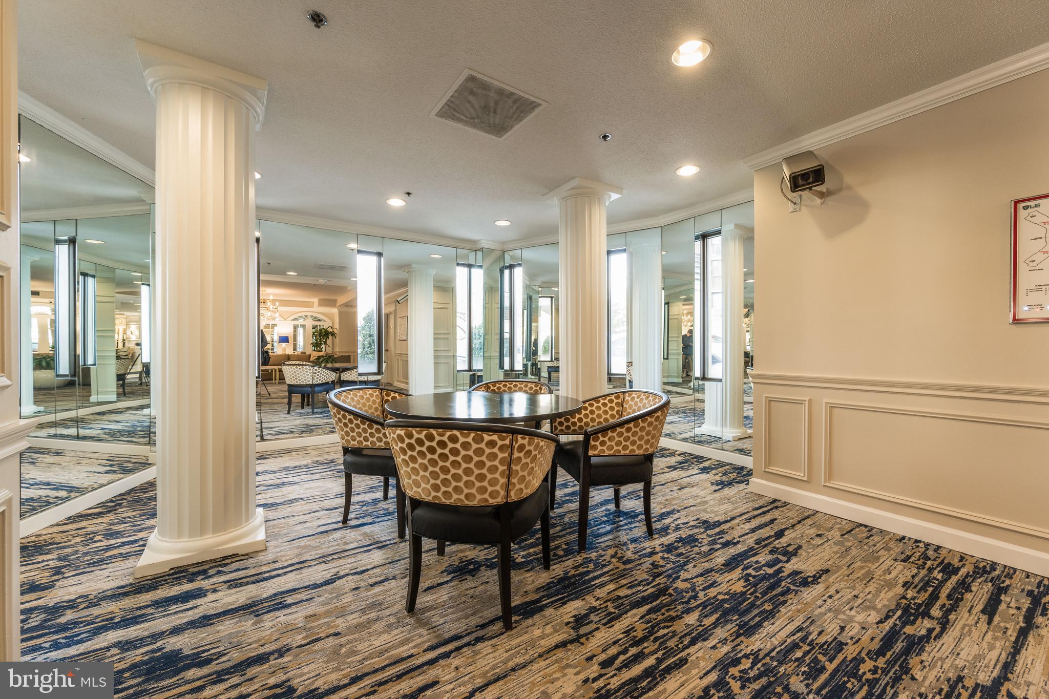 LEISURE WORLD - Residential