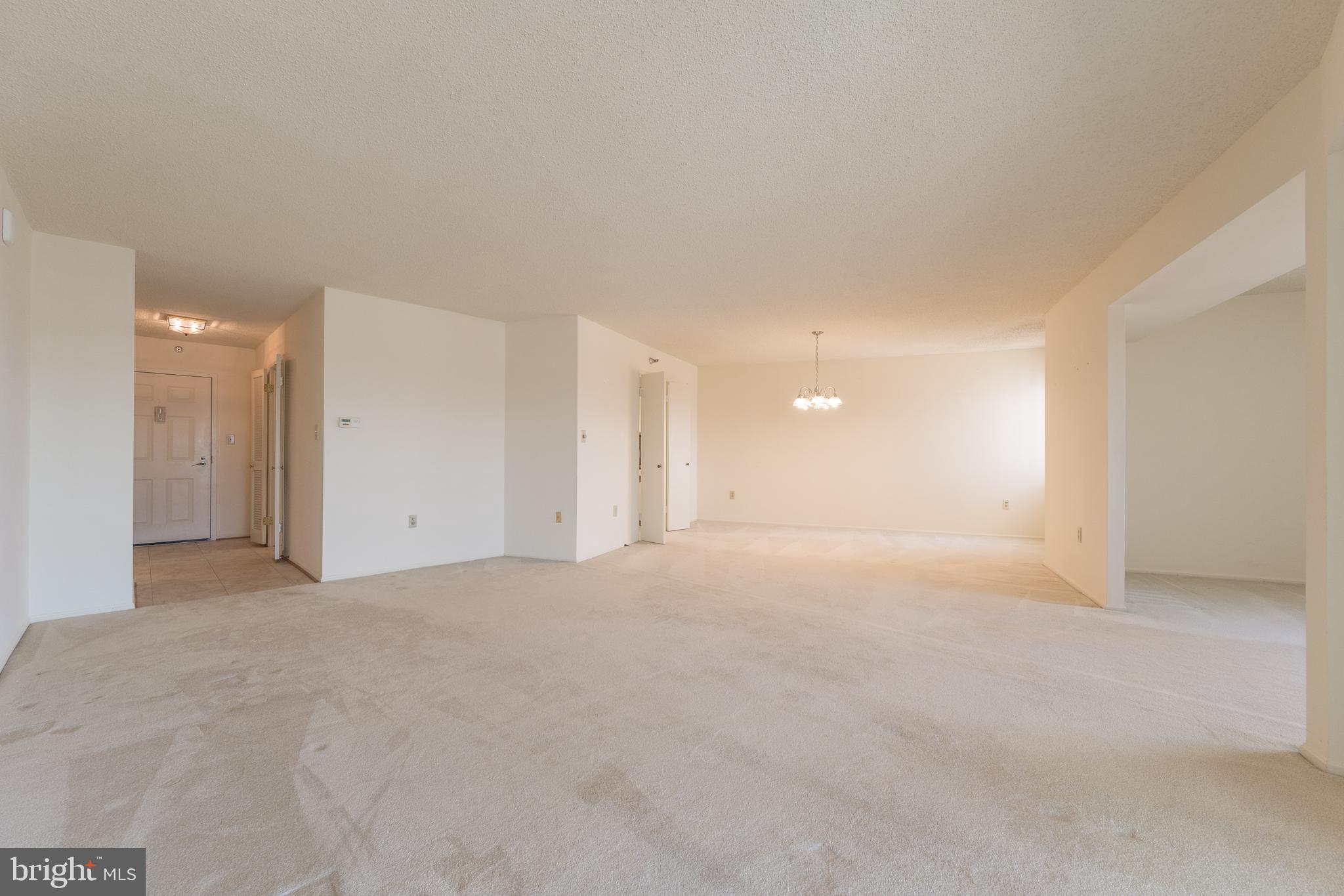 LEISURE WORLD - Residential