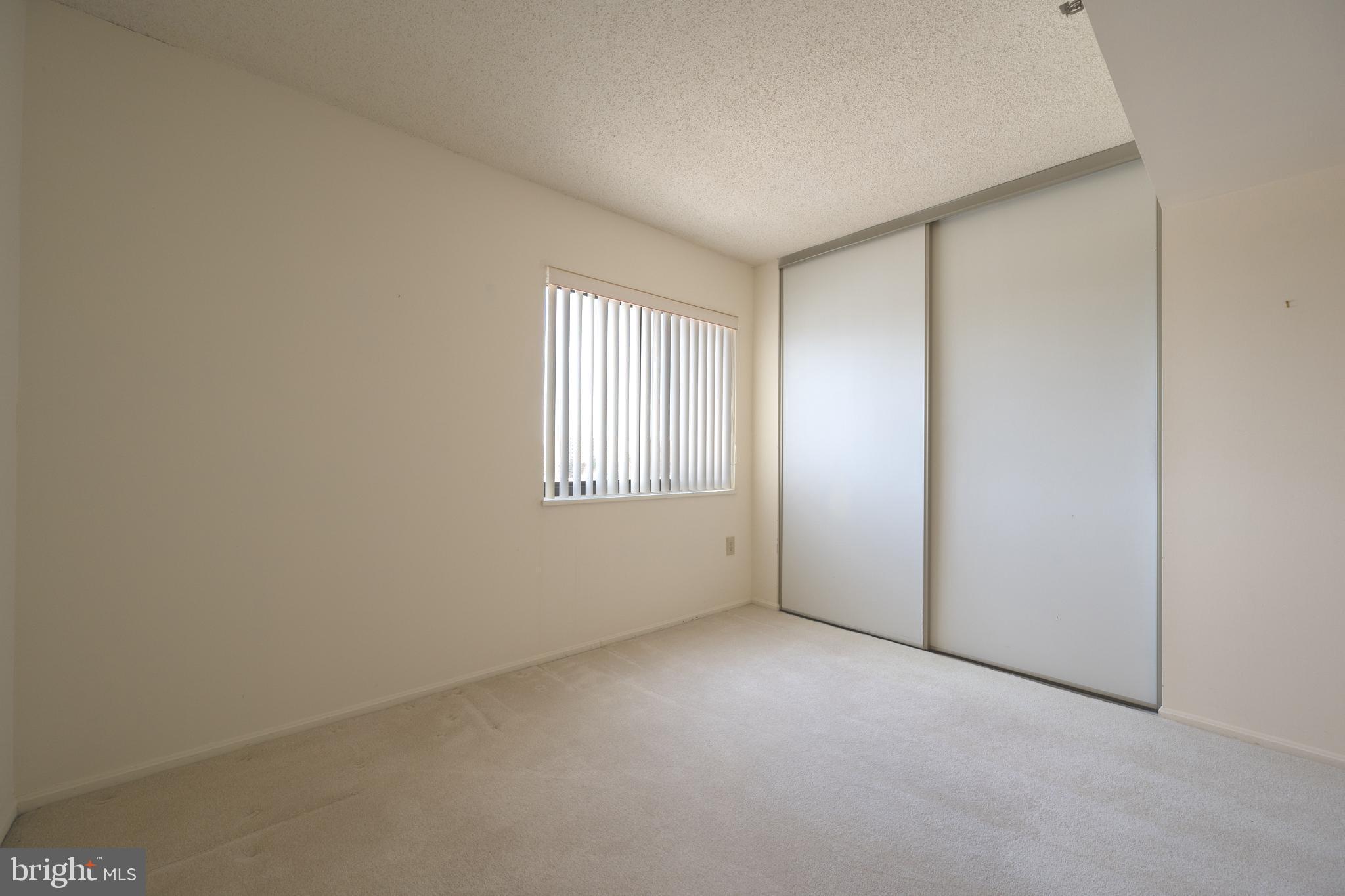 LEISURE WORLD - Residential