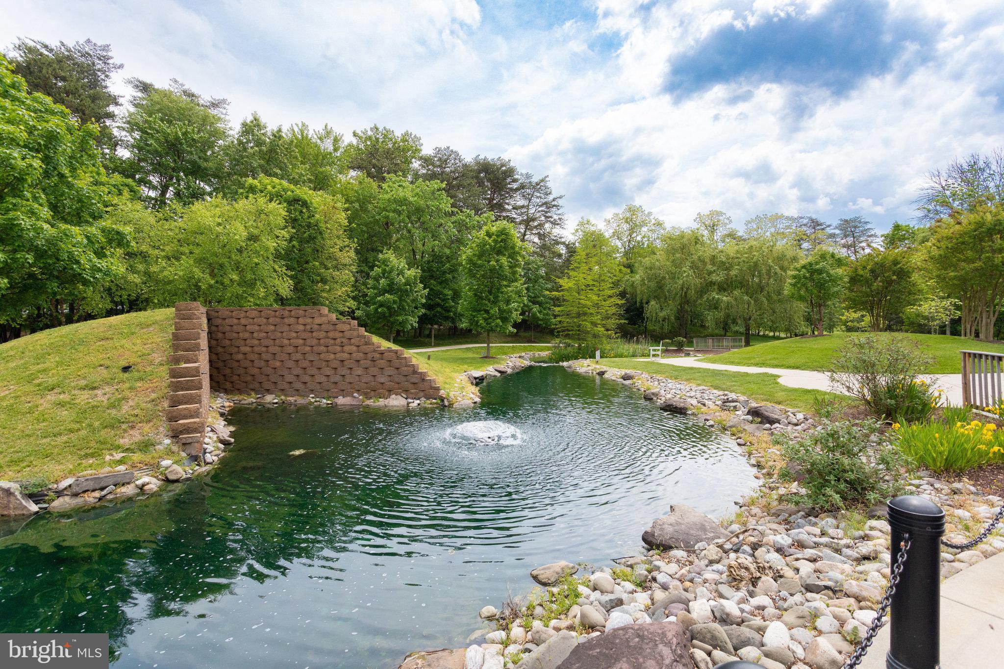 LEISURE WORLD - Residential