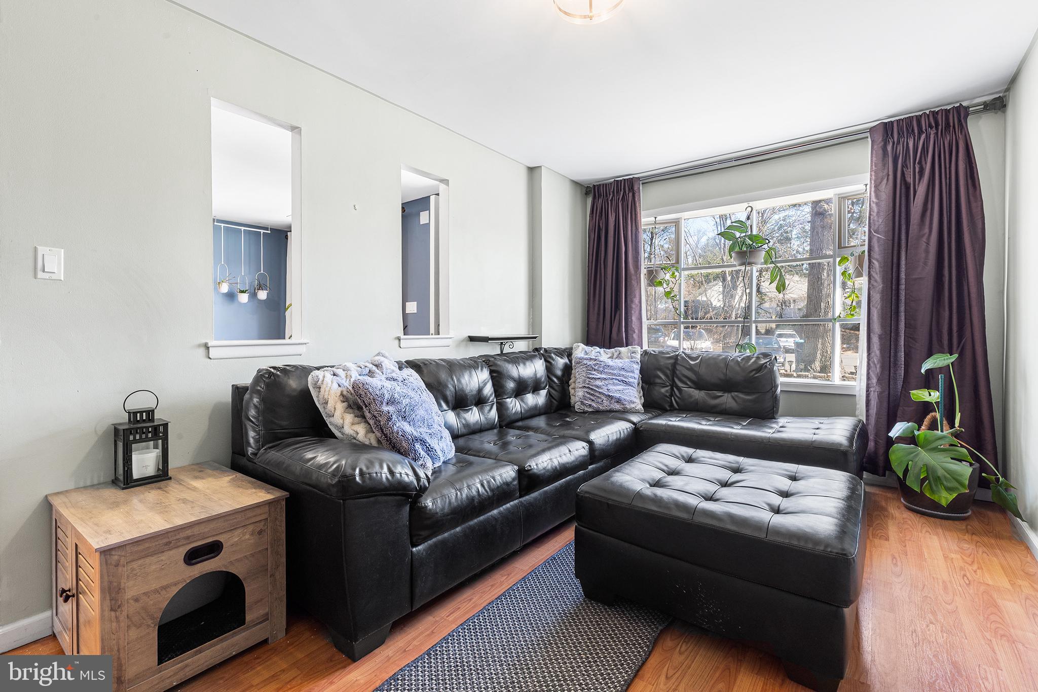 WILLOW KNOLL - Residential