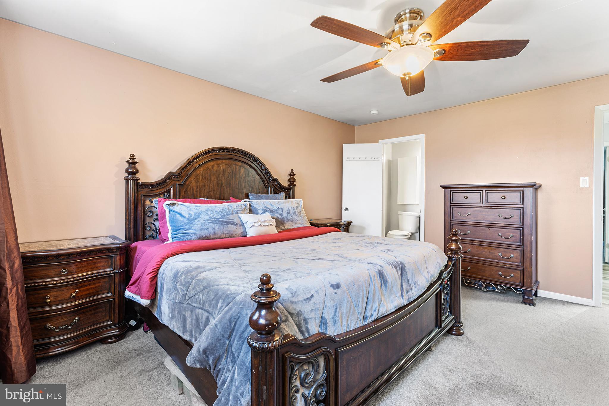 WILLOW KNOLL - Residential