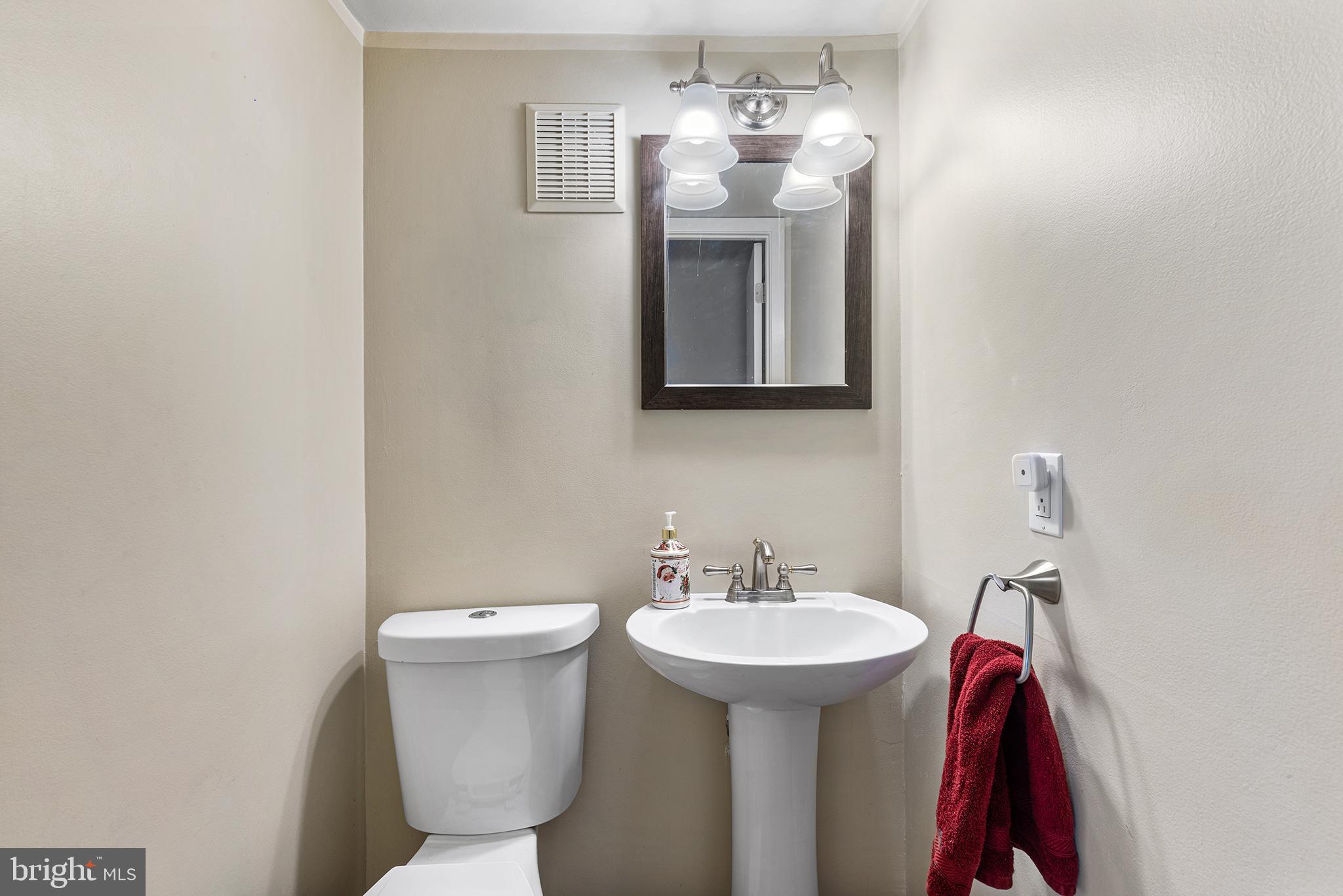 WILLOW KNOLL - Residential