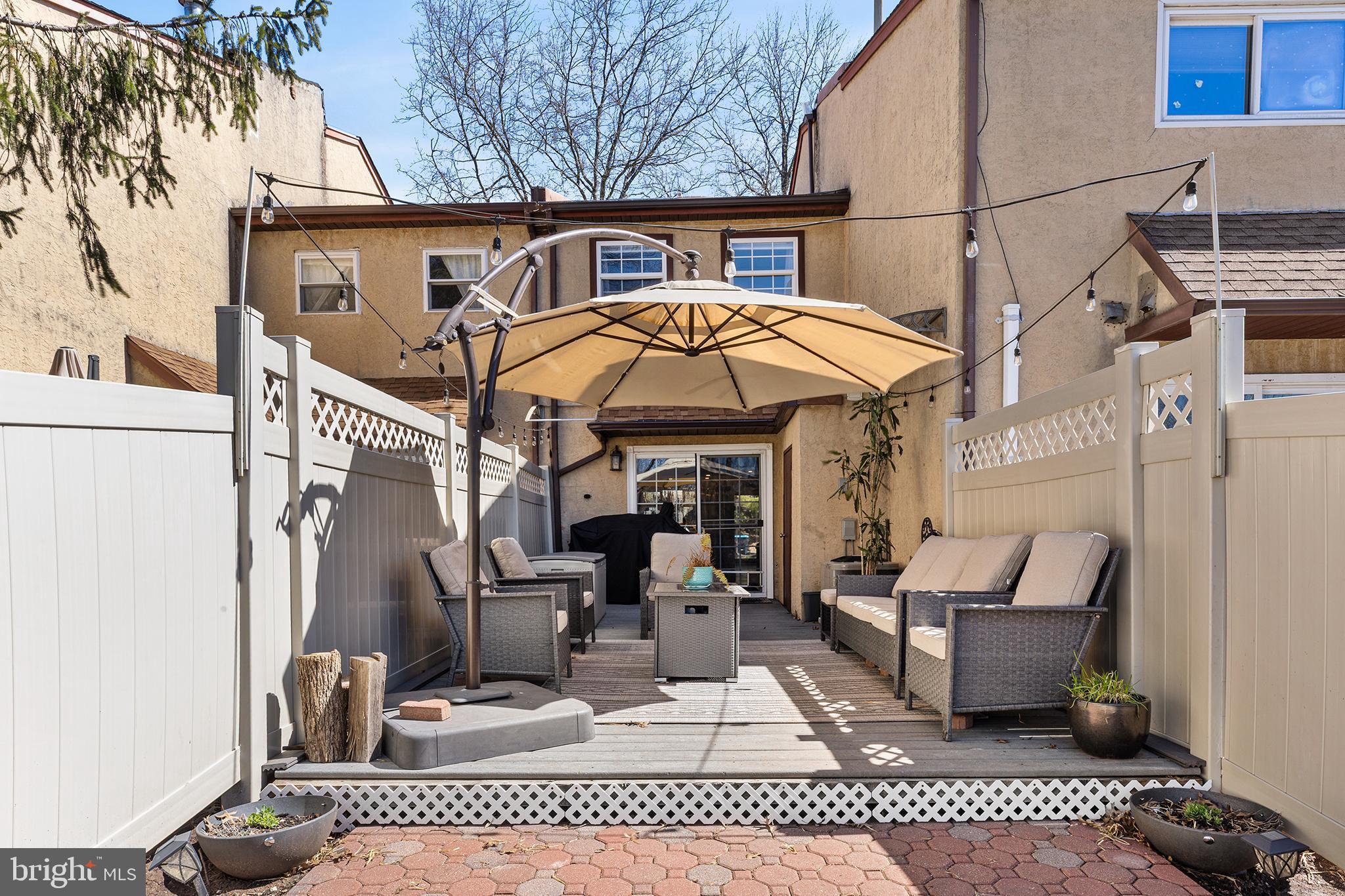 WILLOW KNOLL - Residential