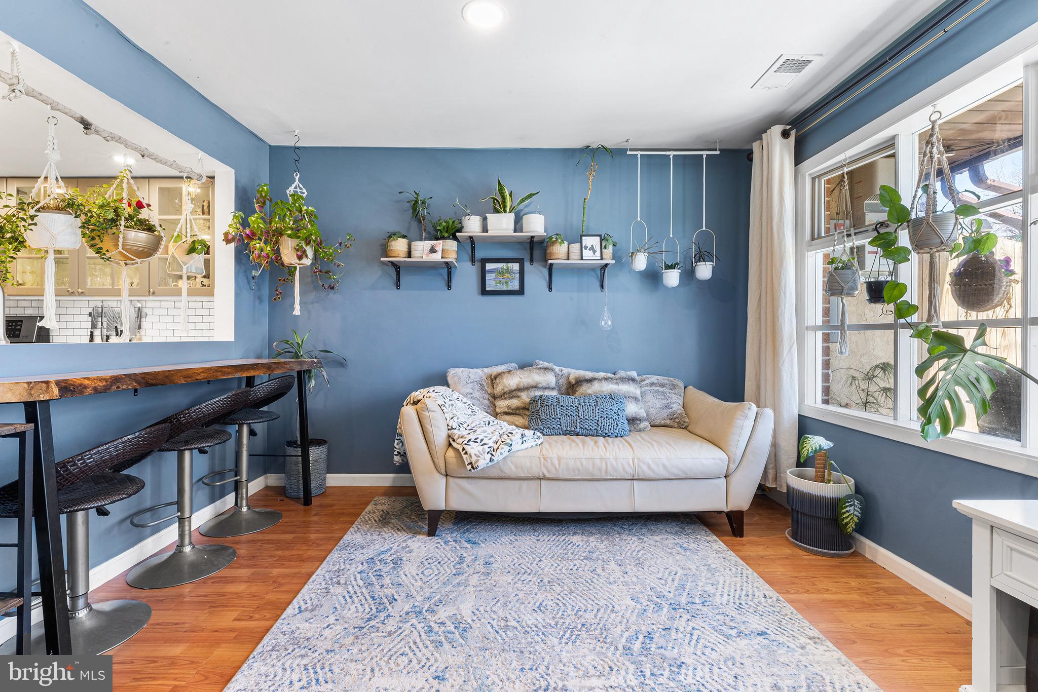 WILLOW KNOLL - Residential