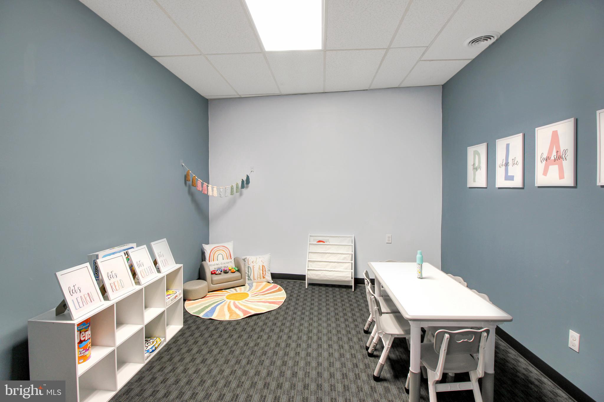 WOODSIDE VILLAGE - Commercial Sale