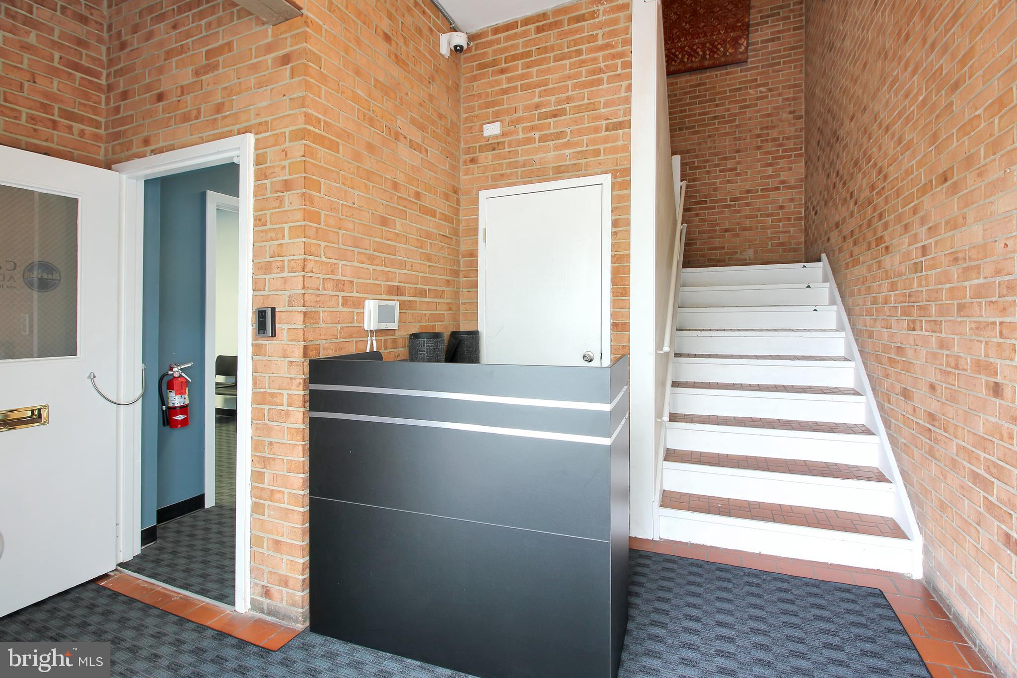 WOODSIDE VILLAGE - Commercial Sale