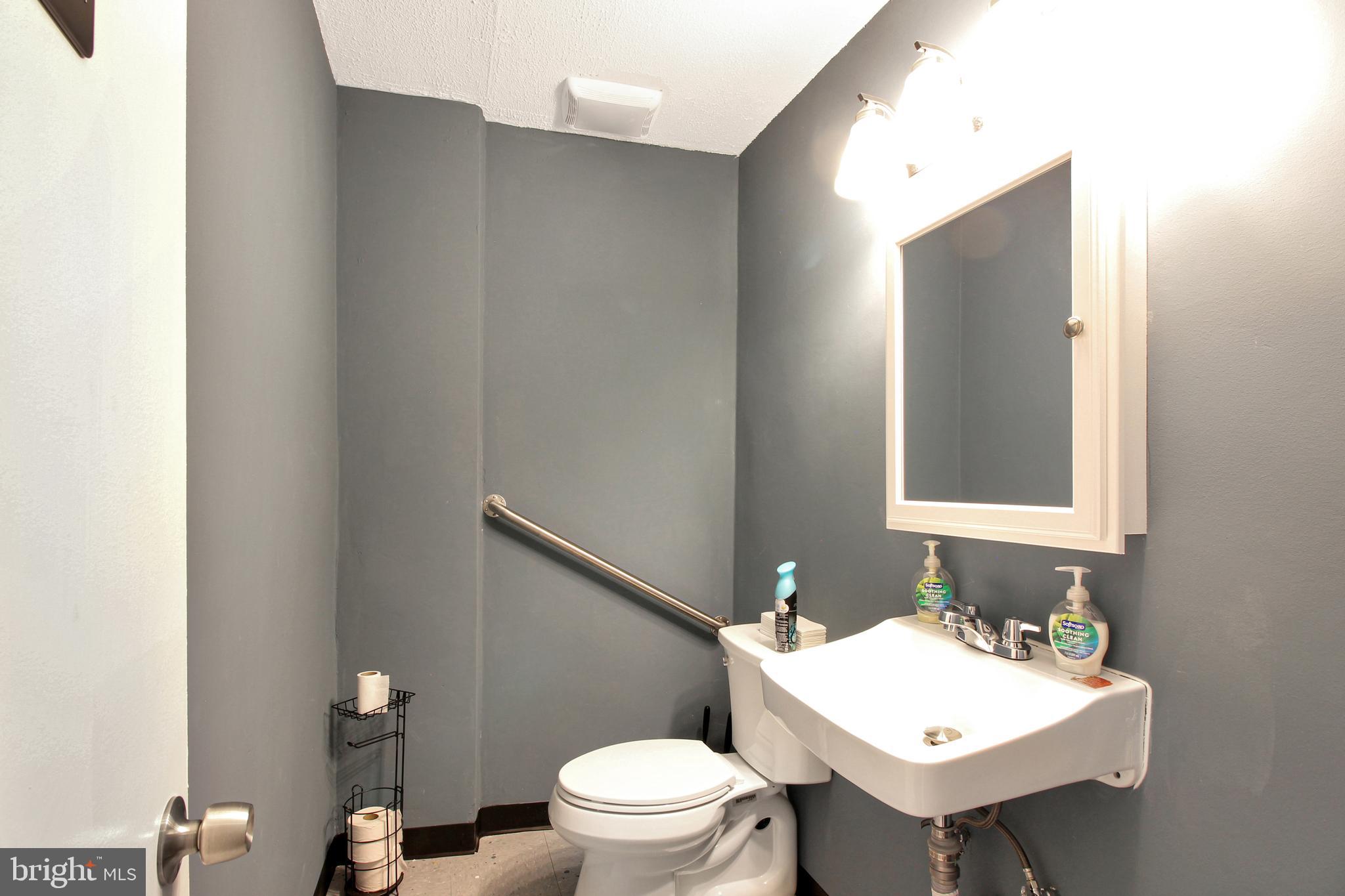 WOODSIDE VILLAGE - Commercial Sale