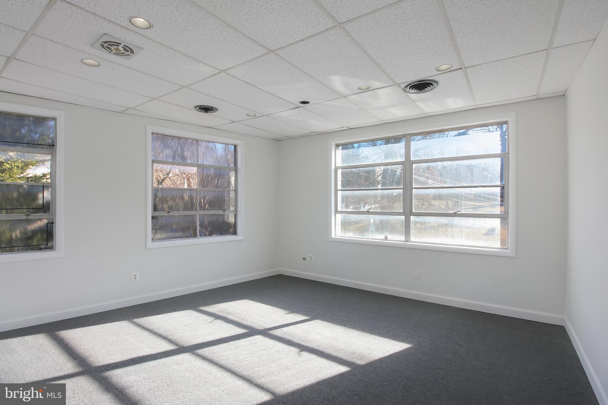 WOODSIDE VILLAGE - Commercial Sale